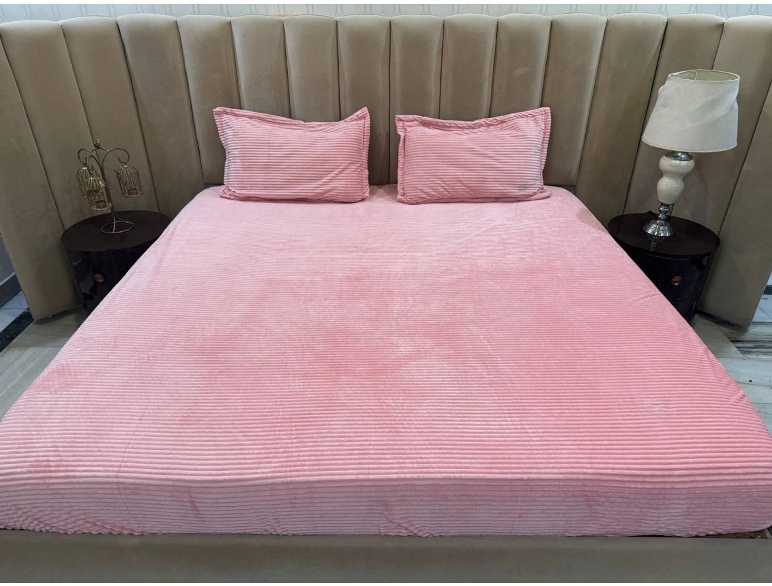 24x7 Home Store Velvet King Fitted (Elastic) 220 TC Solid 1 Bedsheet with 2 Pillow Covers