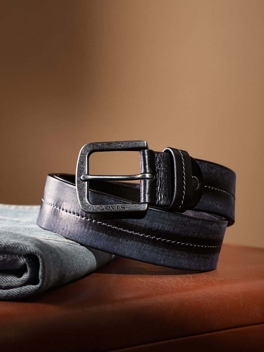 Image of LEVI'S Men Casual Black Genuine Leather Belt