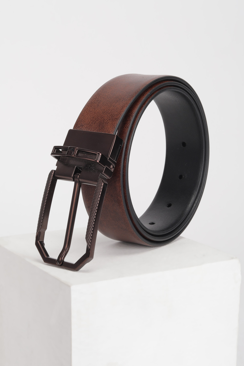 Image of VAN HEUSEN Men Multicolor Genuine Leather Belt