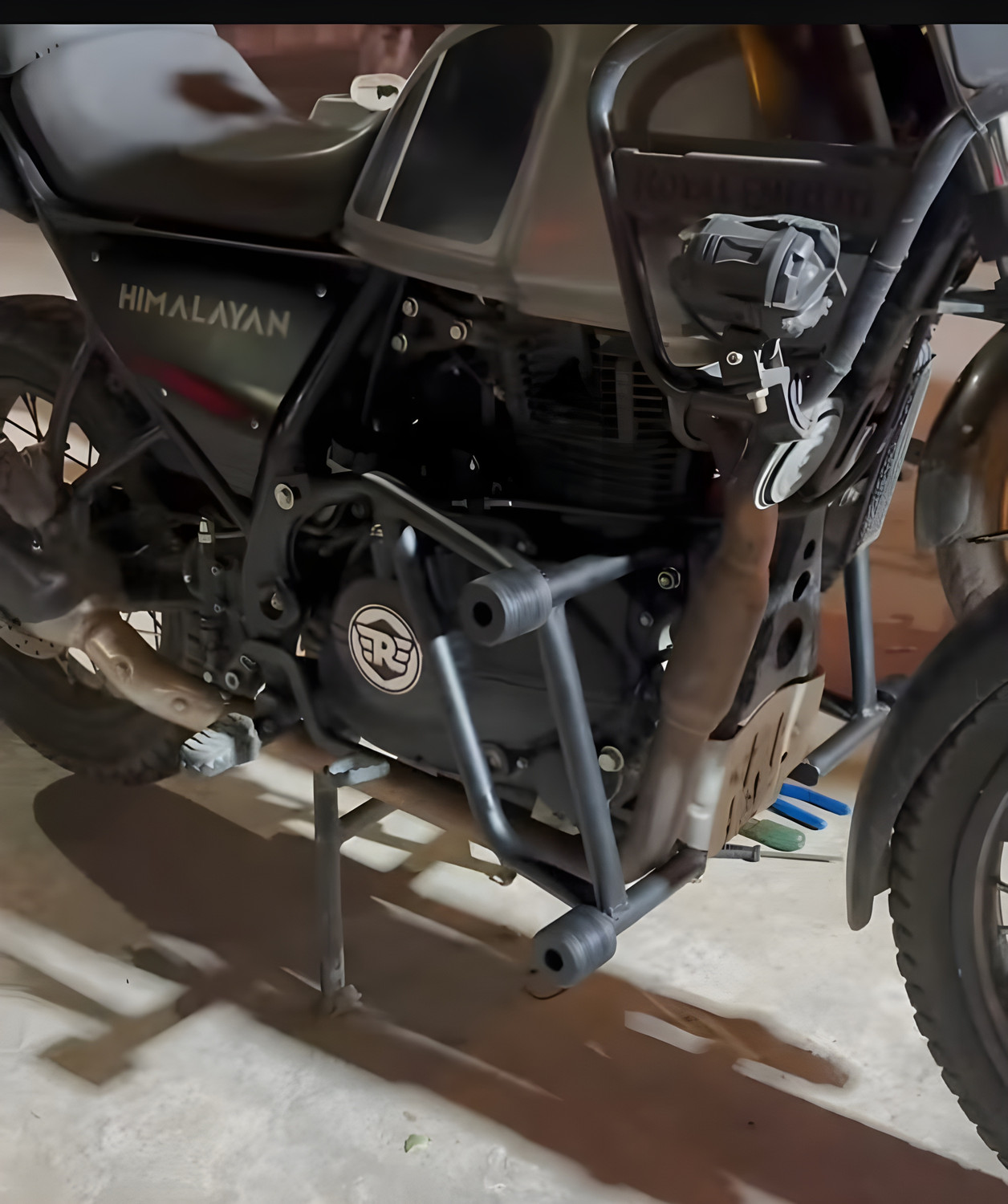 Image of RS ACESSORIES HUB Heavy Metal Black Quality Crash Guard best for RE Himalayan BS4,BS6 All Model