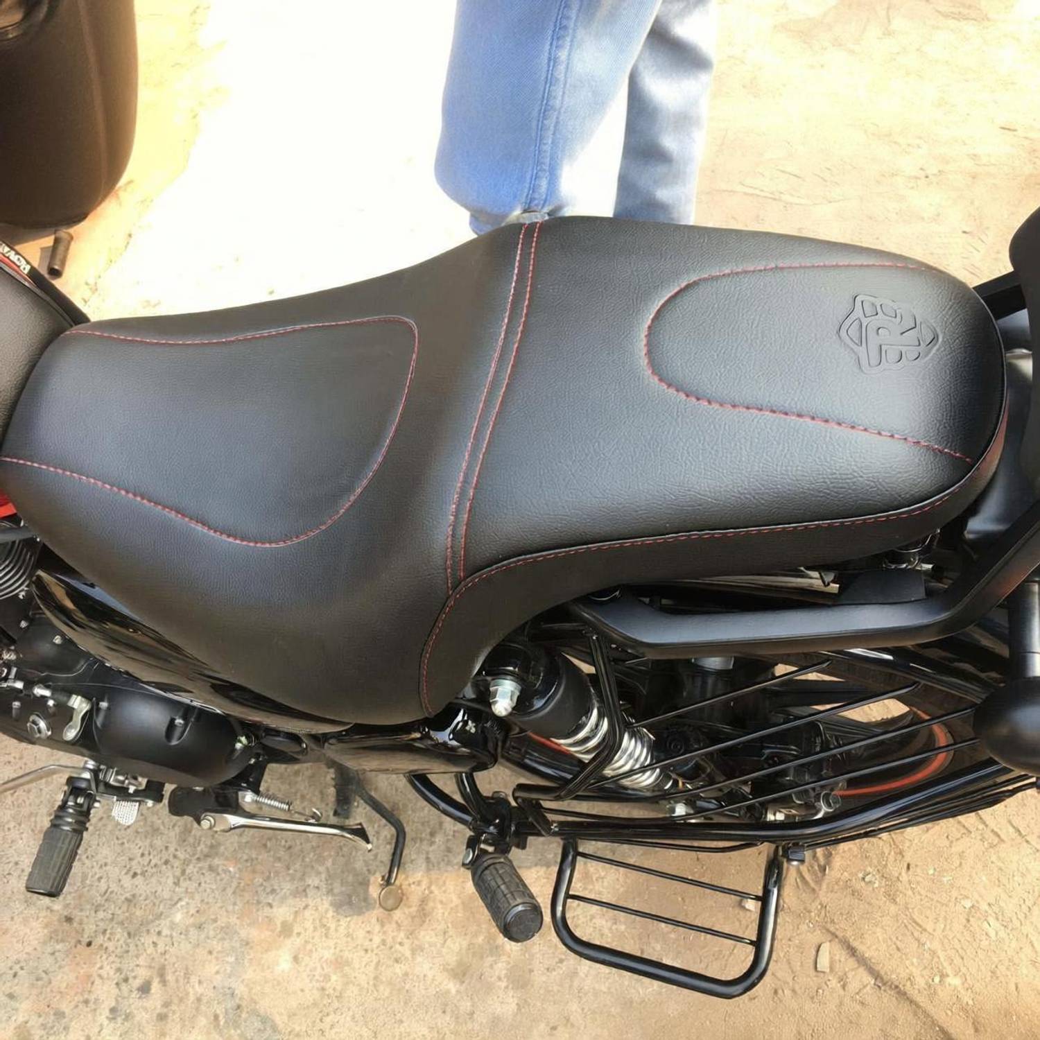 AHLMOTOR Cushion Seat Cover for Royal Enfield Thunderbird 350X and 500X (Black) Split Bike Seat Cover For Royal Enfield Thunder Bird 350, Thunder Bird 500