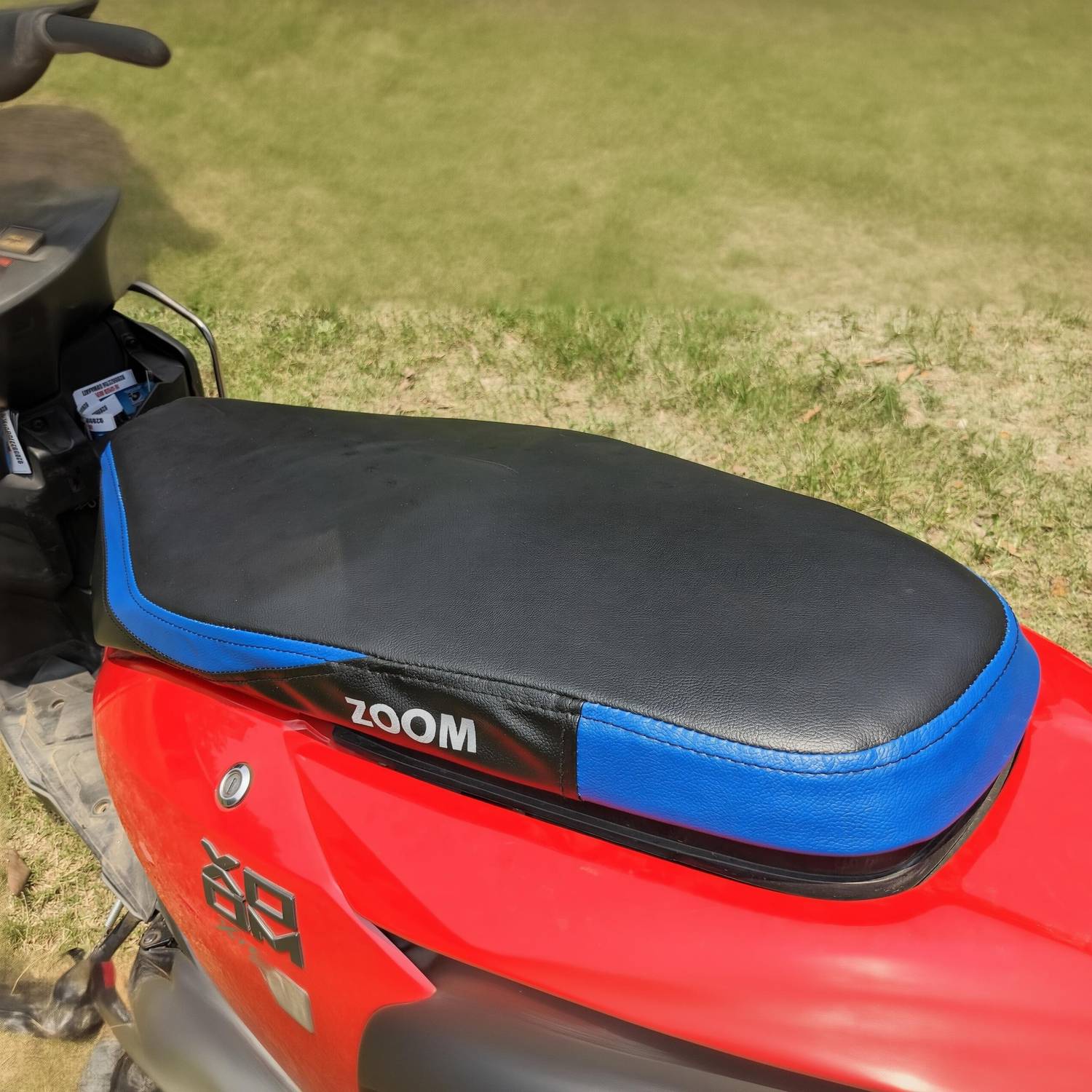 AUTOLEOPARD XOOM XTEC SEAT COVER Single Bike Seat Cover For Hero NA