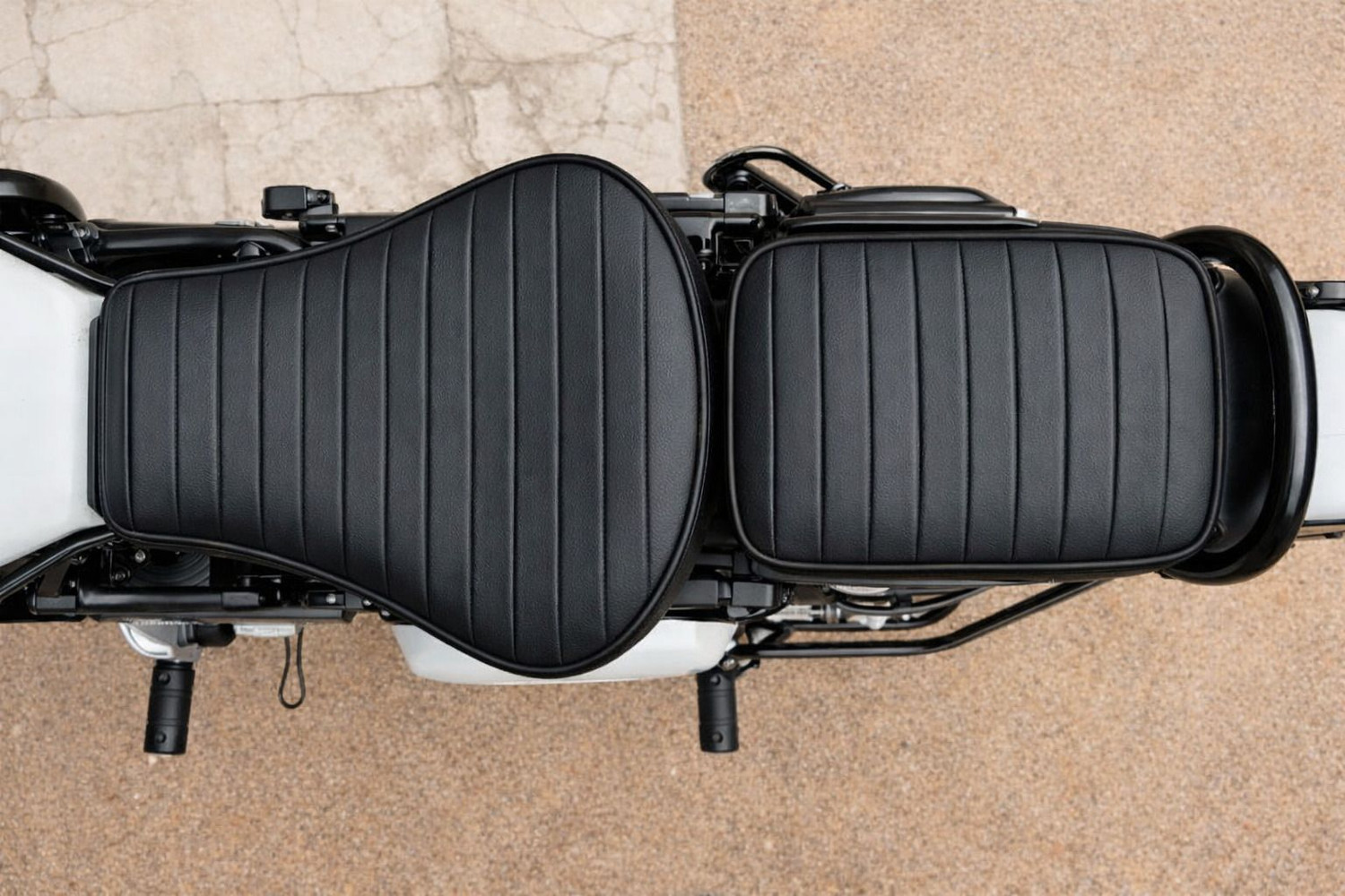 Image of ignitex Waterproof Z Black Premium Leather Split Bike Seat Cover For Royal Enfield Bullet, Bullet Classic, Classic, Classic 350, Classic 500, Classic Desert Storm