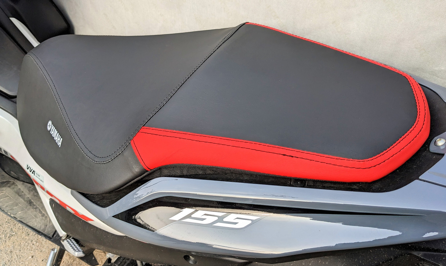 Image of AUTOLEOPARD AEROX 155 MAXI SCOOTER SEAT COVER Single Bike Seat Cover For Yamaha NA