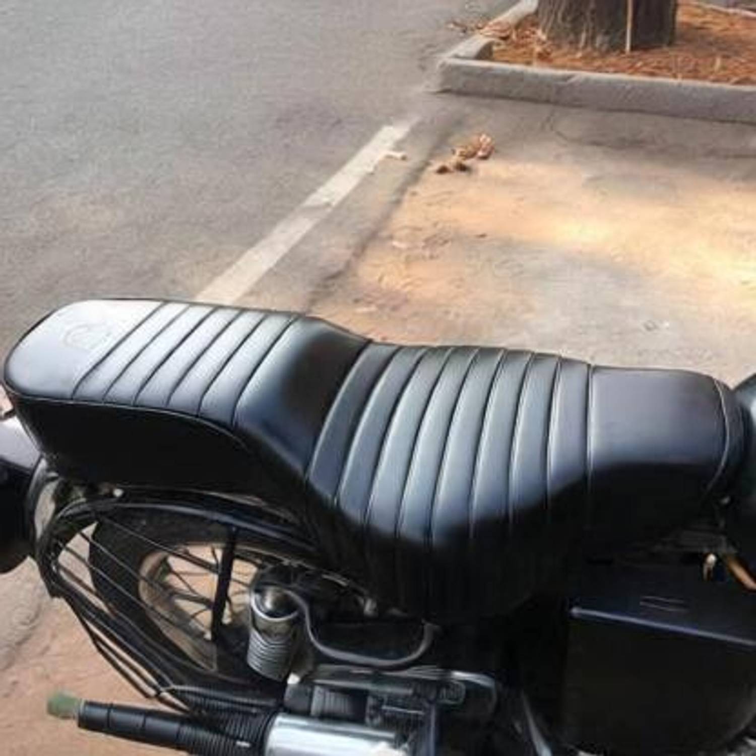 ANK BULLET Single Bike Black Seat Cover Electra/Standard 350/500 Seat Cover Original Type Split Bike Seat Cover For Royal Enfield Classic, Classic 350, Classic 500, Electra