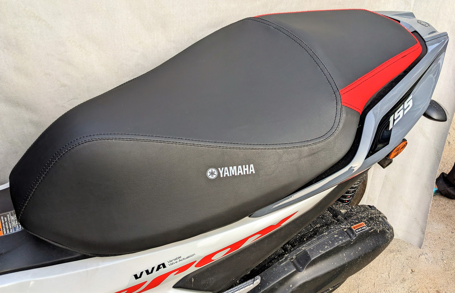 Image of AUTOLEOPARD AEROX 155 MAXI SCOOTER SEAT COVER Single Bike Seat Cover For Yamaha NA