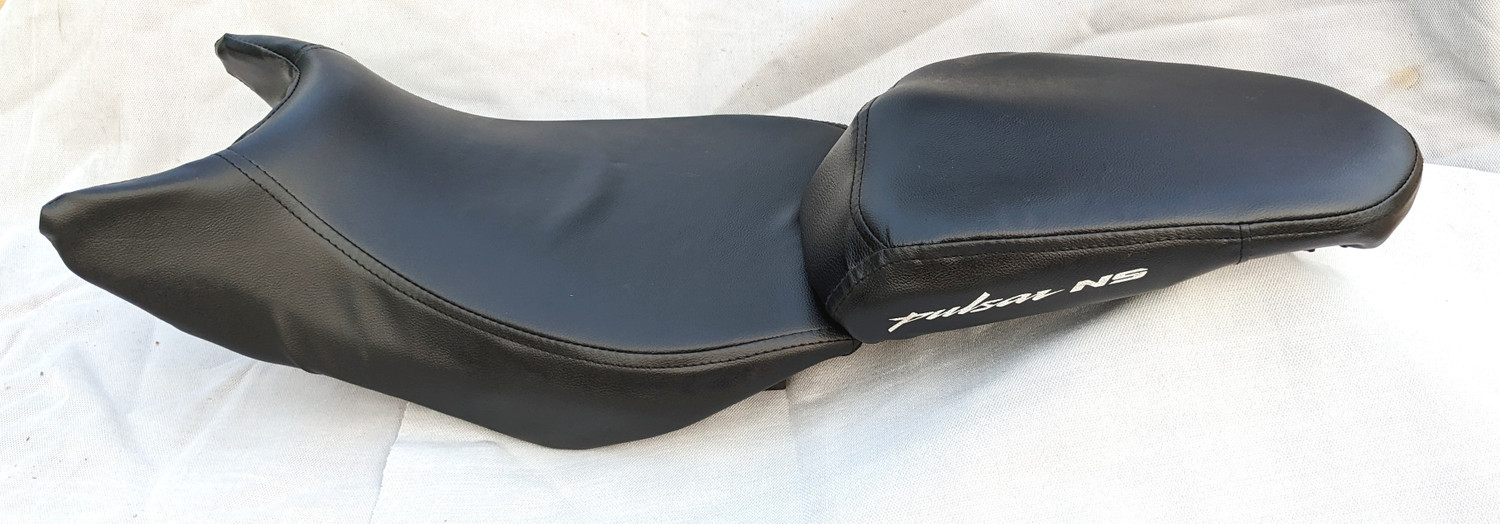 Image of AUTOLEOPARD PULSAR NS 125 /160 /200 SEAT COVER Split Bike Seat Cover For Bajaj Pulsar