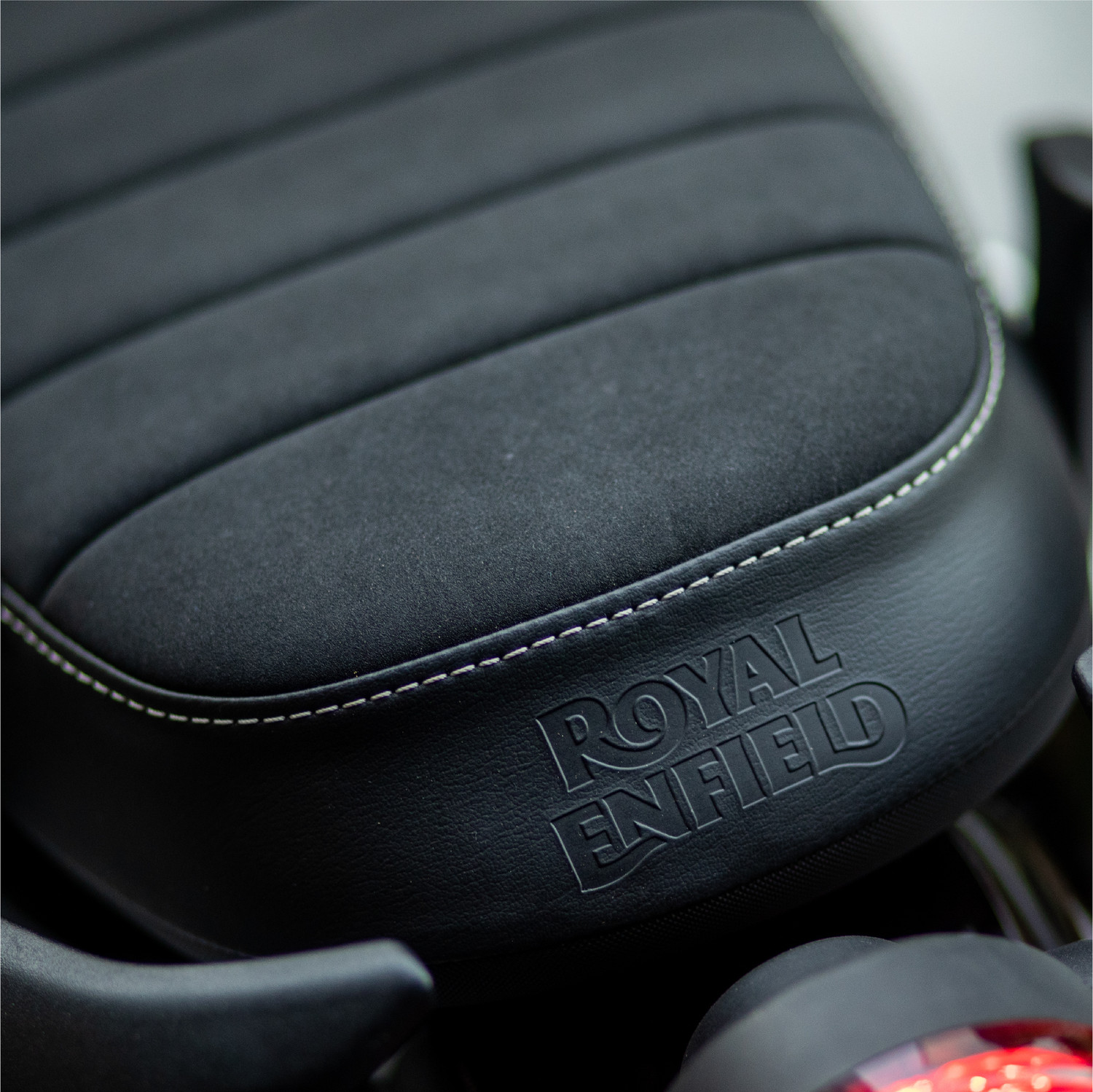 Image of Royal Enfield KXA00139 Bike Spring Seat (Black)