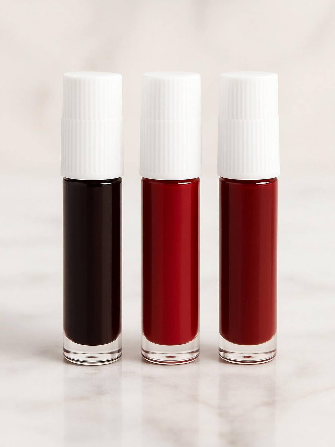 AVYUKTA LIFESTYLE Elegant Liquid Sindoor Combo Pack 100% Natural For Ladies & Girls . Perfect And Look Great For Forehead Red, Black, Maroon Bindis