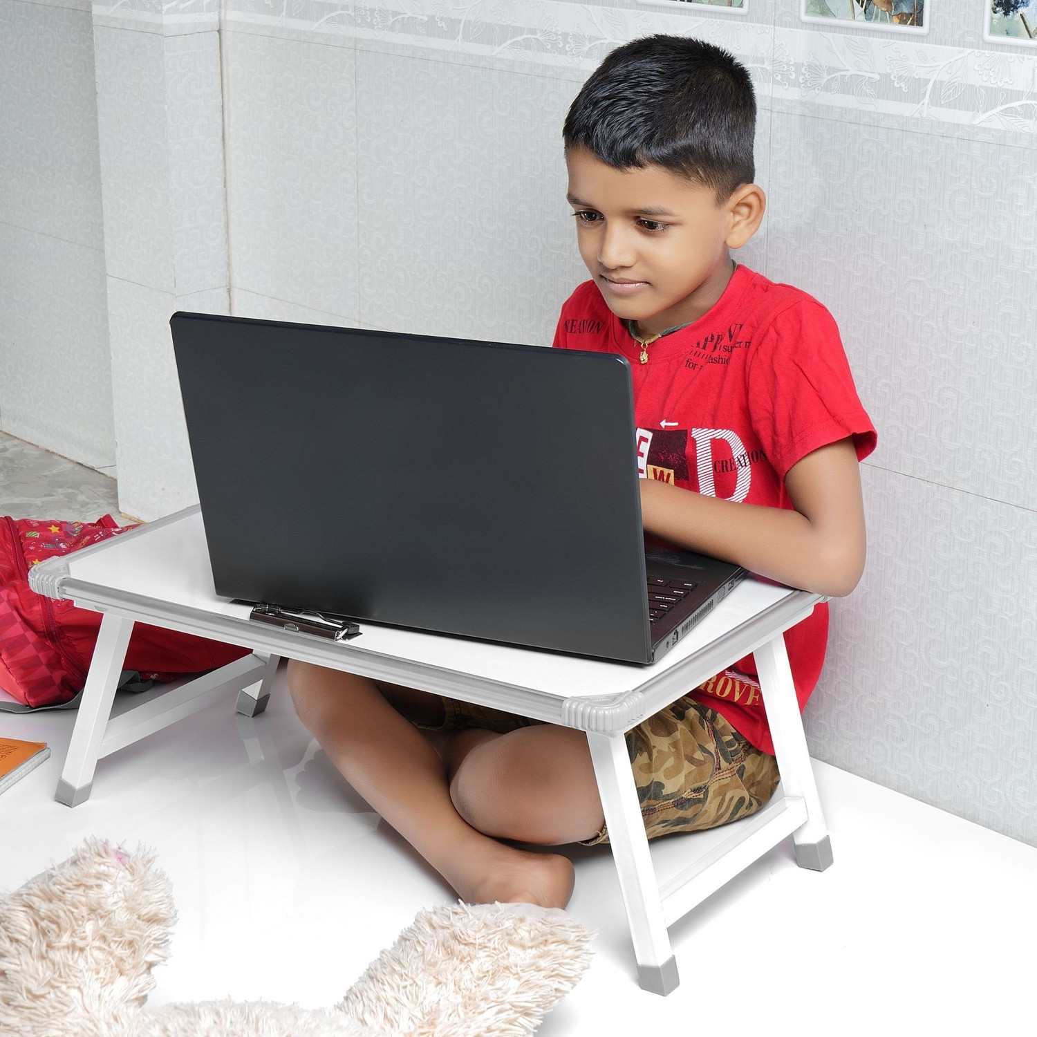 Image of Eduway Melamine Multipurpose Whiteboard Study Laptop Table with 1 Marker 1 Duster White board