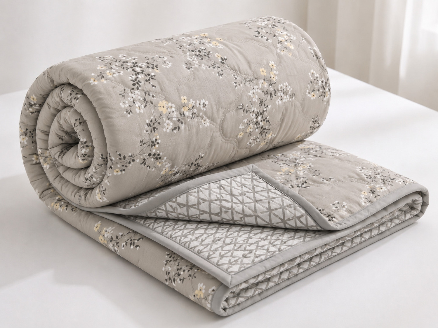 Image of Indian Weavers home store Floral Queen Comforter for AC Room