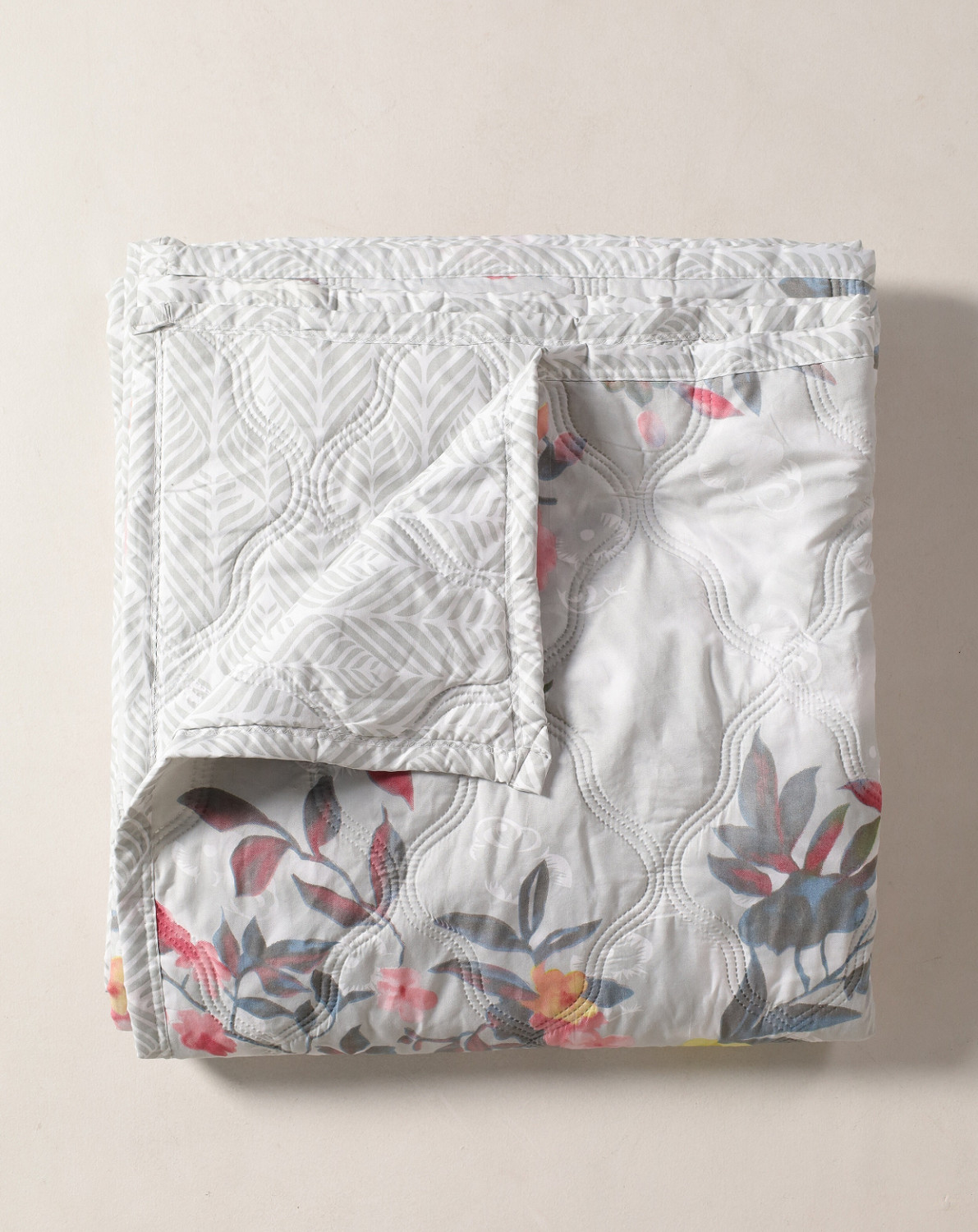 Image of SPENTO Printed Double Comforter for AC Room