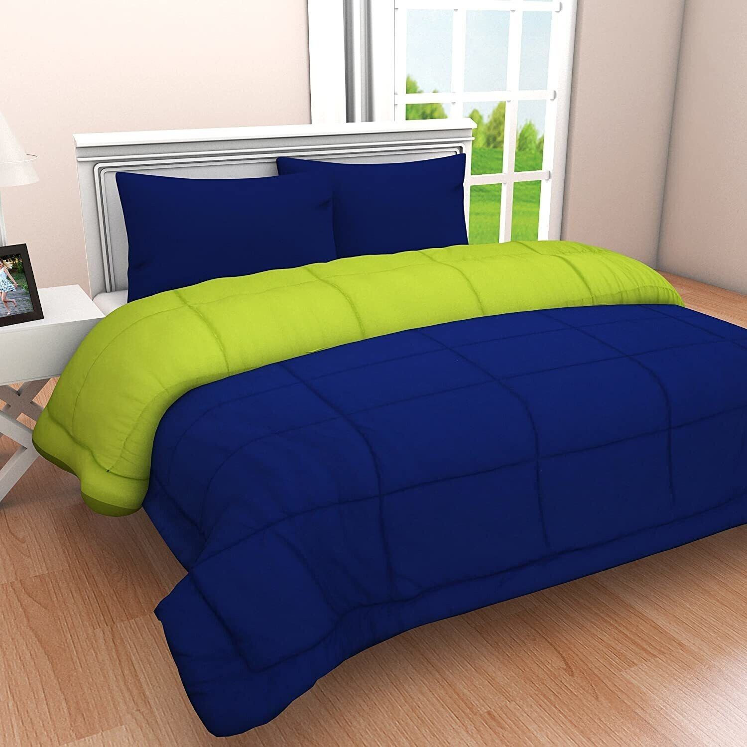 Image of YUKU Checkered Double Comforter for Heavy Winter