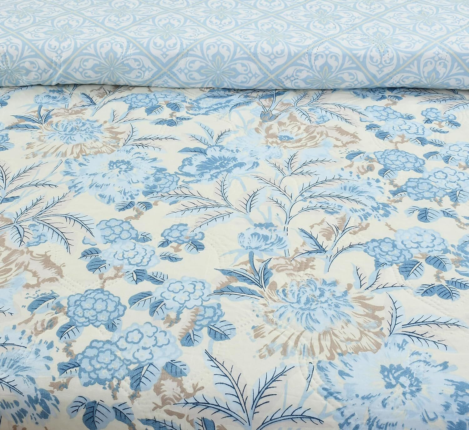 Image of AMBERBLISH HOMES Floral Double Comforter for All Season