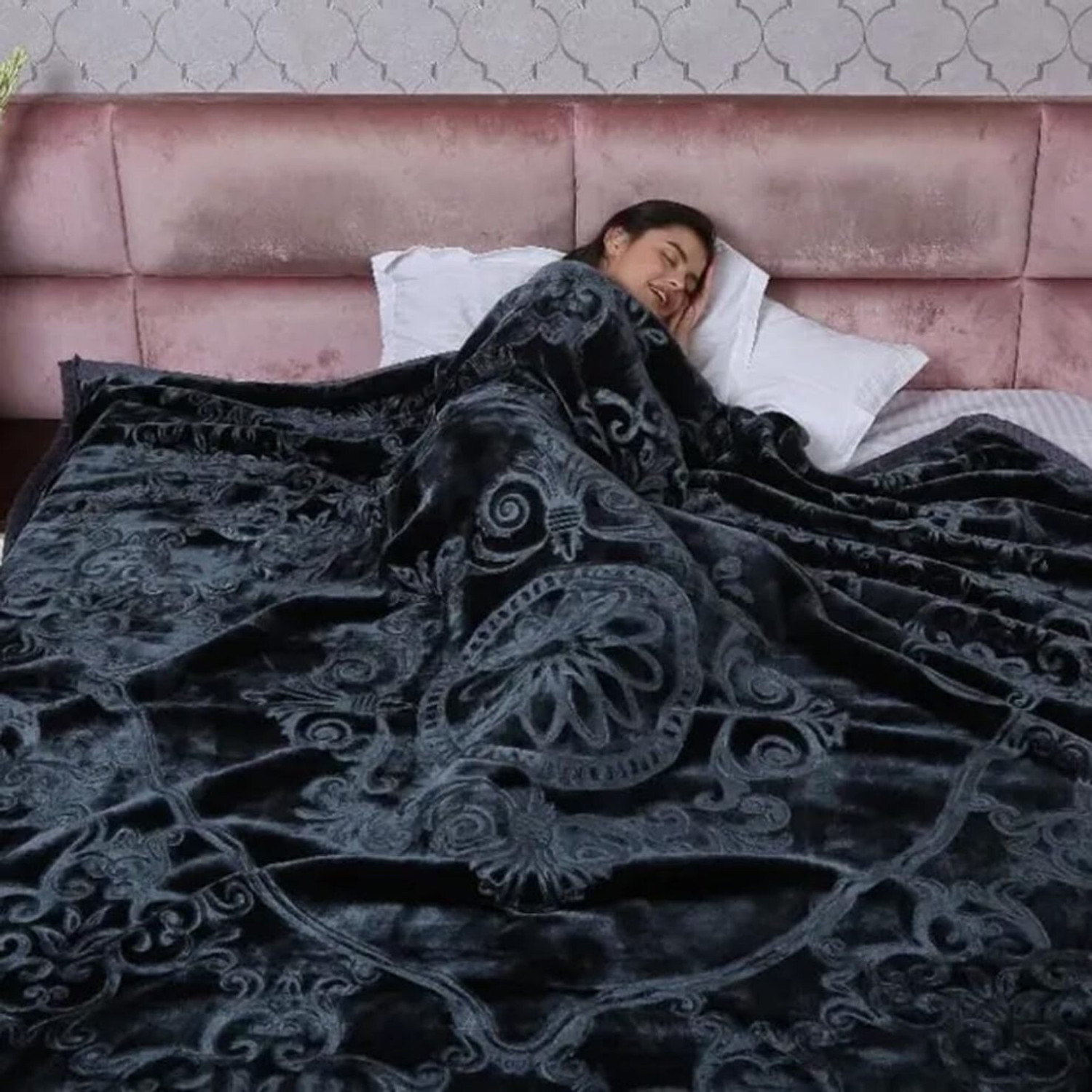 Image of KIXTA Self Design Double Mink Blanket for Heavy Winter