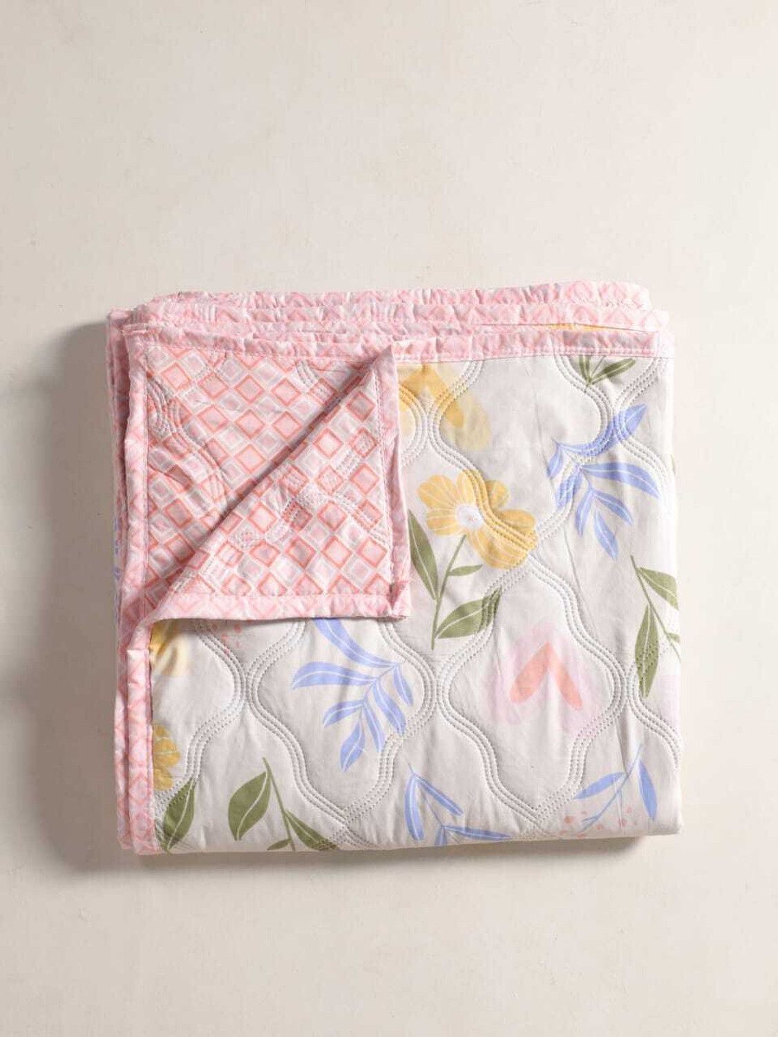 Image of KIXTA Printed Double Comforter for AC Room