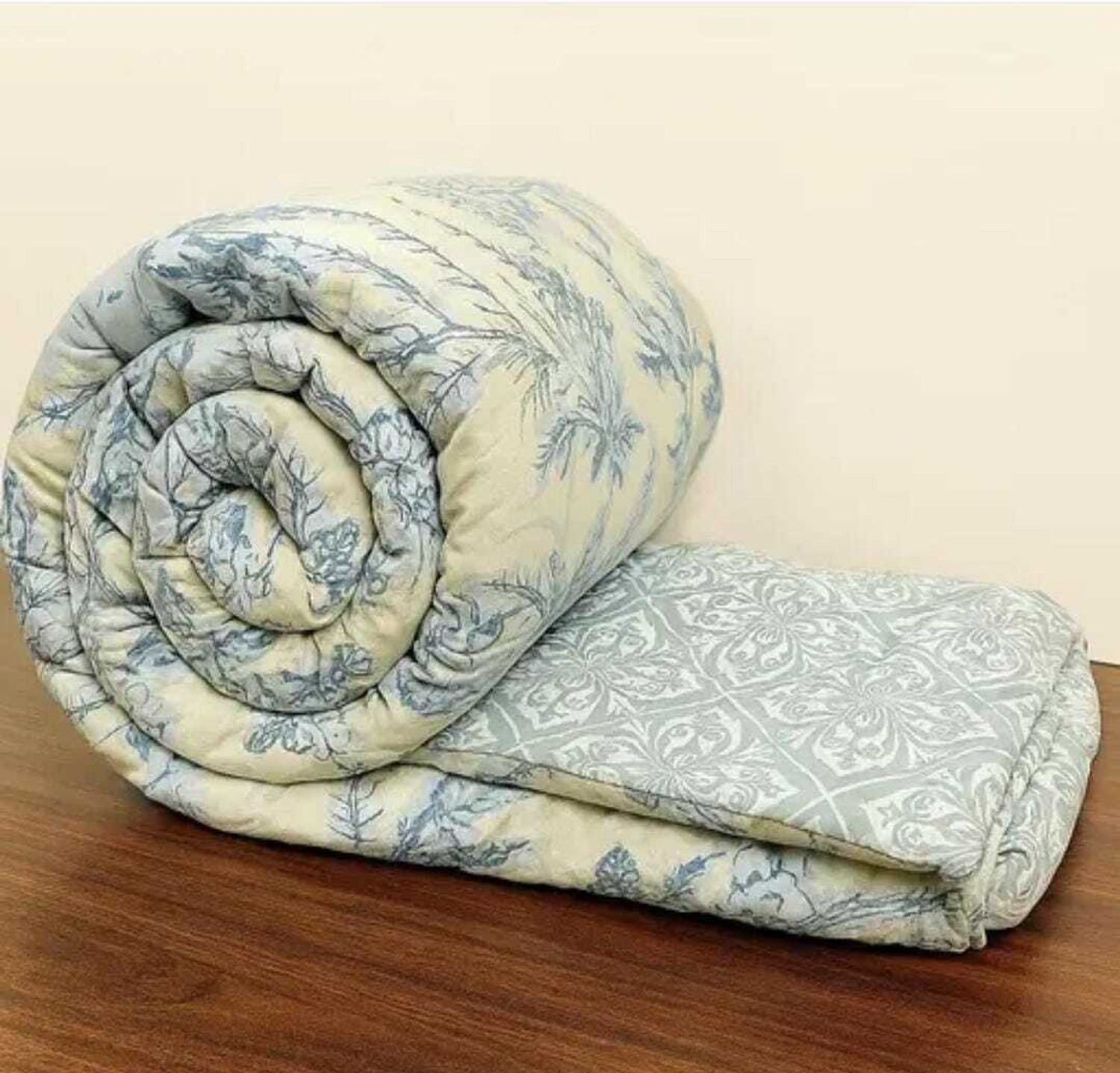Image of CLOVIS KRAFTS Printed Queen AC Blanket for AC Room