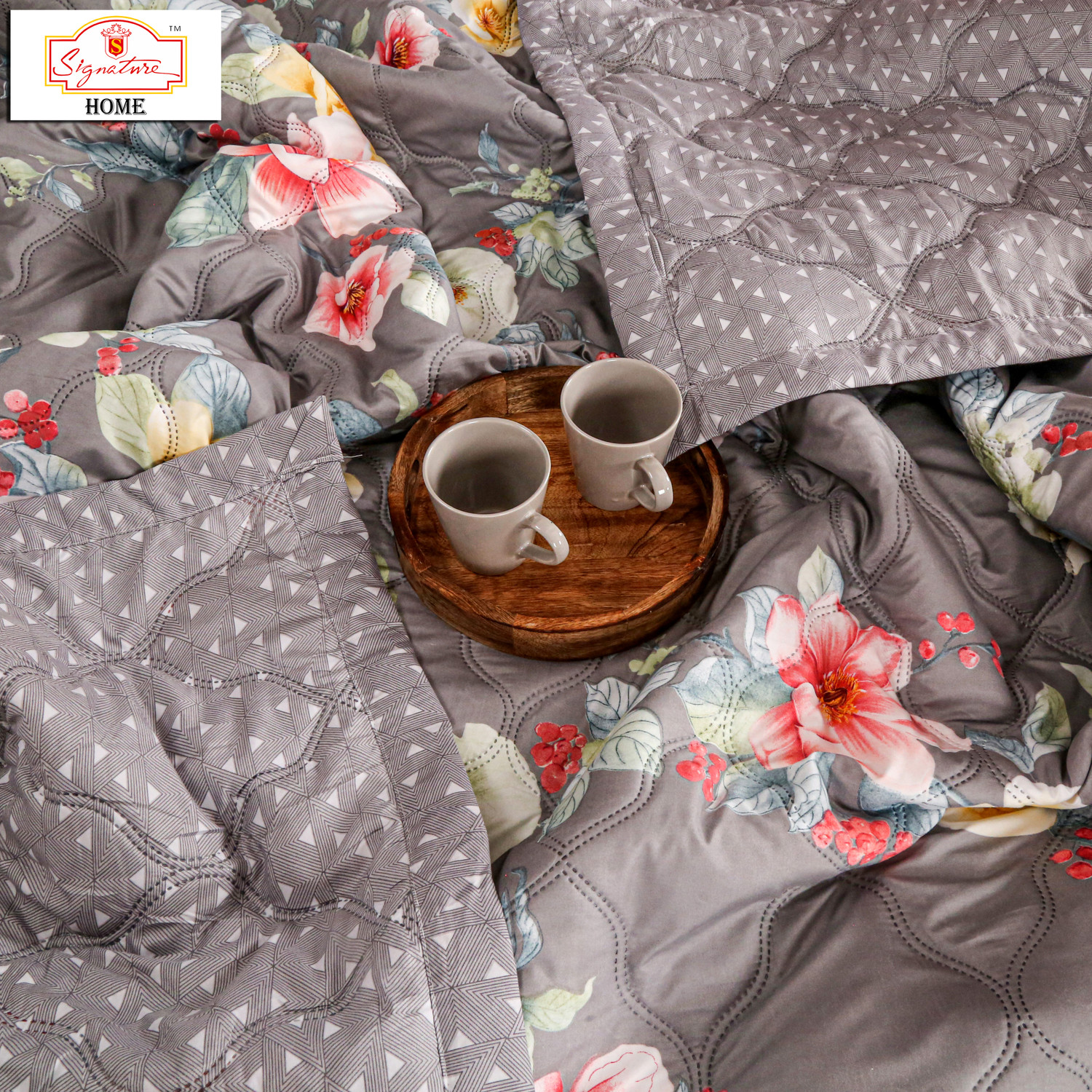 Image of Signature Floral Double Comforter for AC Room