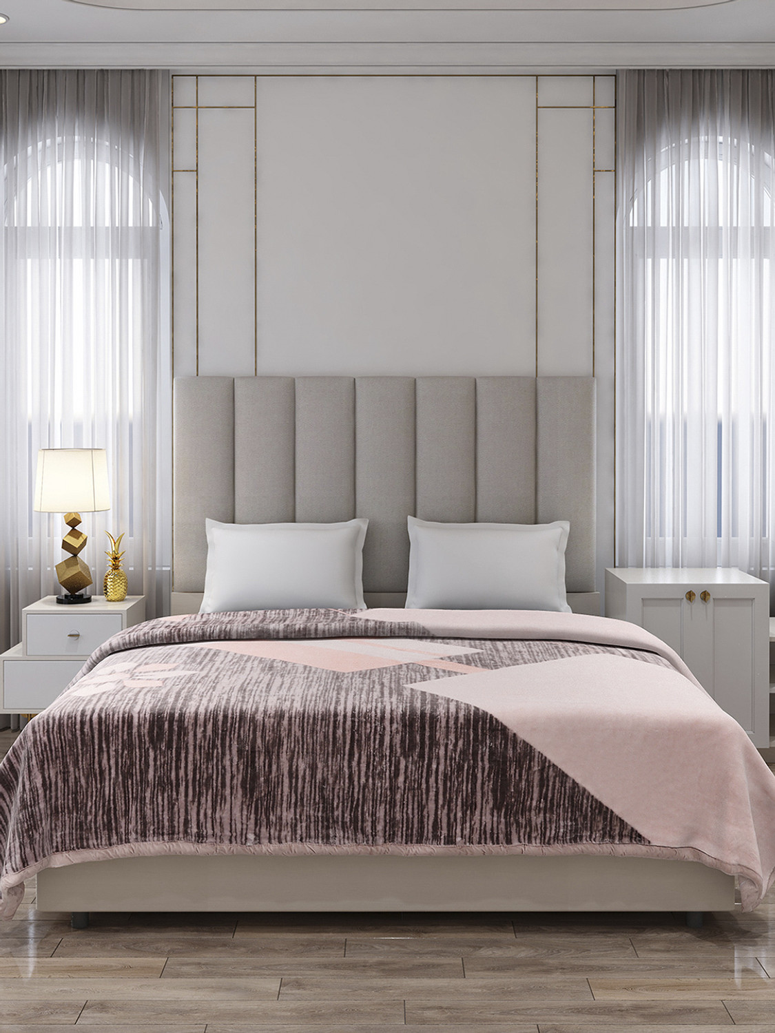 Image of MONTE CARLO Printed Double Mink Blanket for Mild Winter