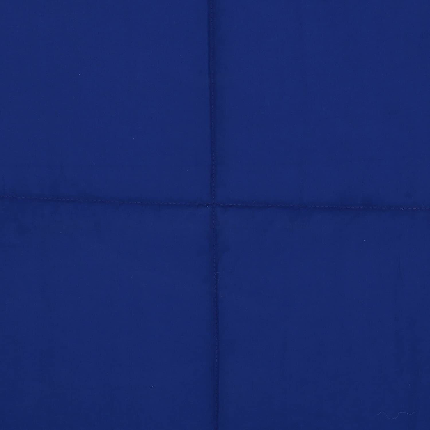 Image of YUKU Checkered Double Comforter for Heavy Winter