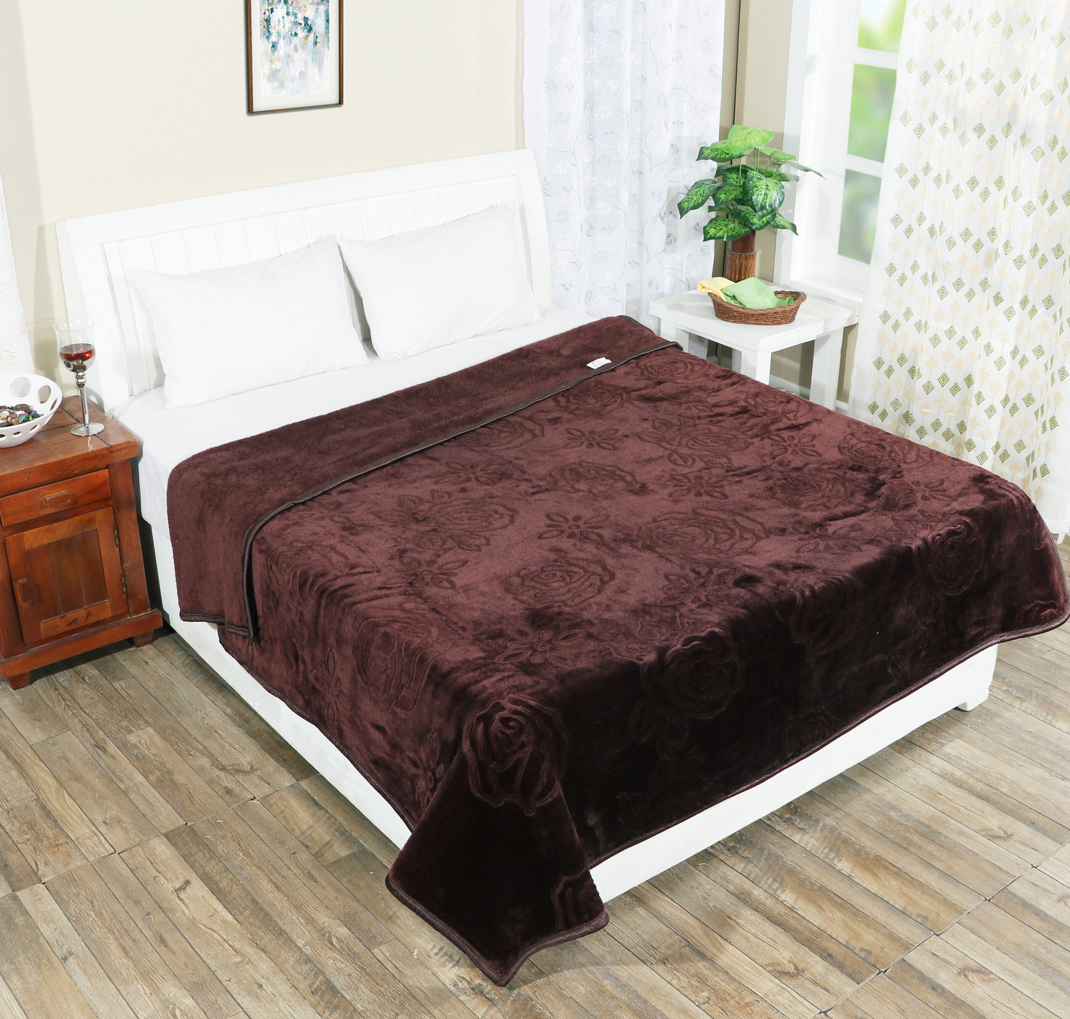 Image of IWS Self Design Double Mink Blanket for Mild Winter
