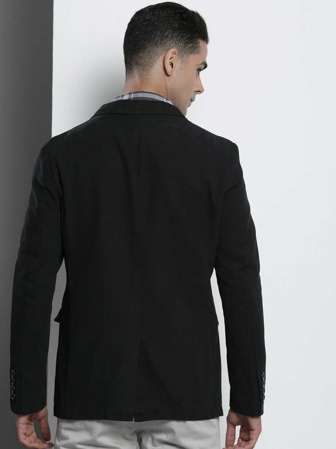 Image of The Indian Garage Co. Solid Single Breasted Casual Men Blazer