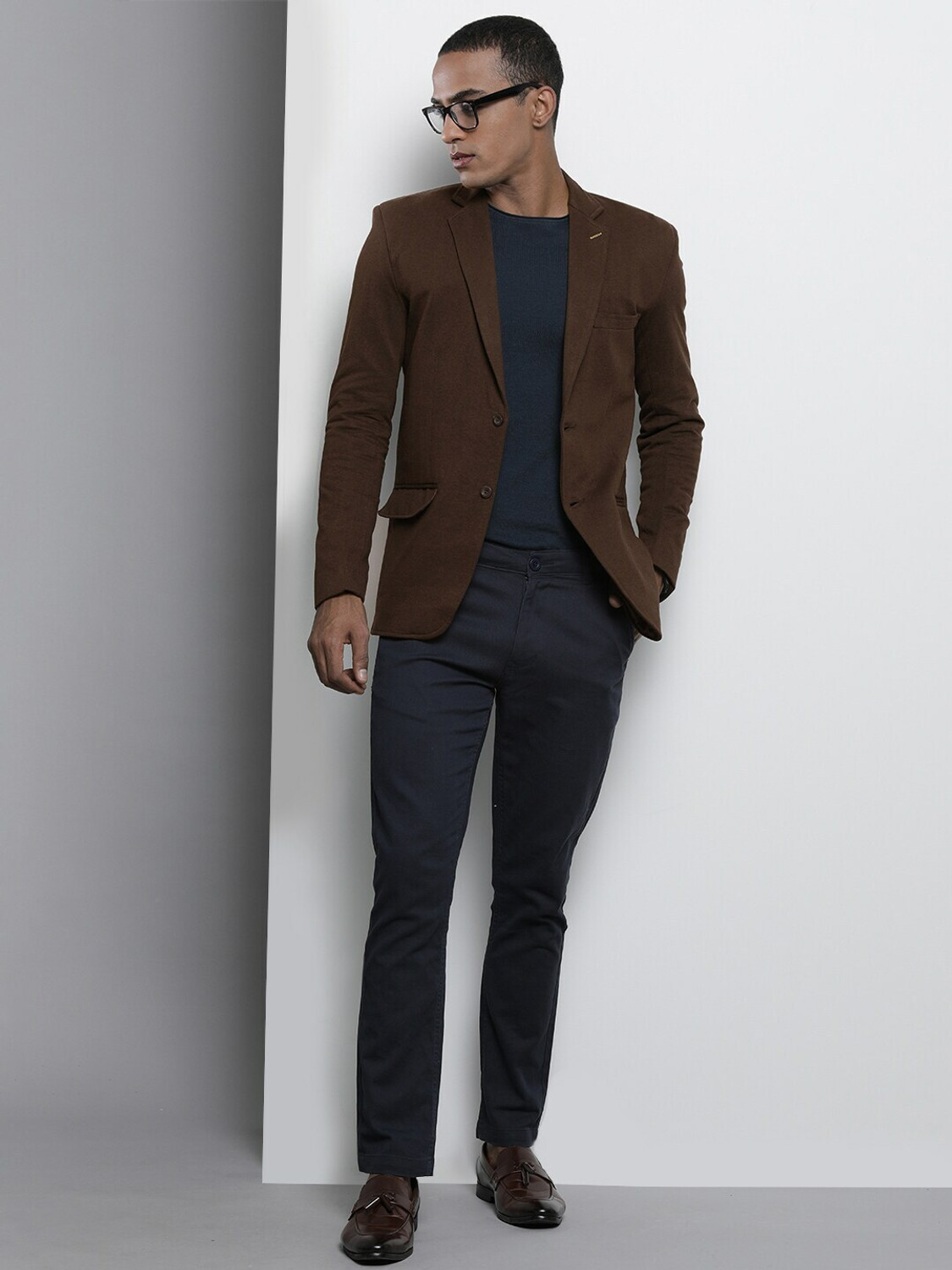 Image of The Indian Garage Co. Solid Single Breasted Casual Men Blazer