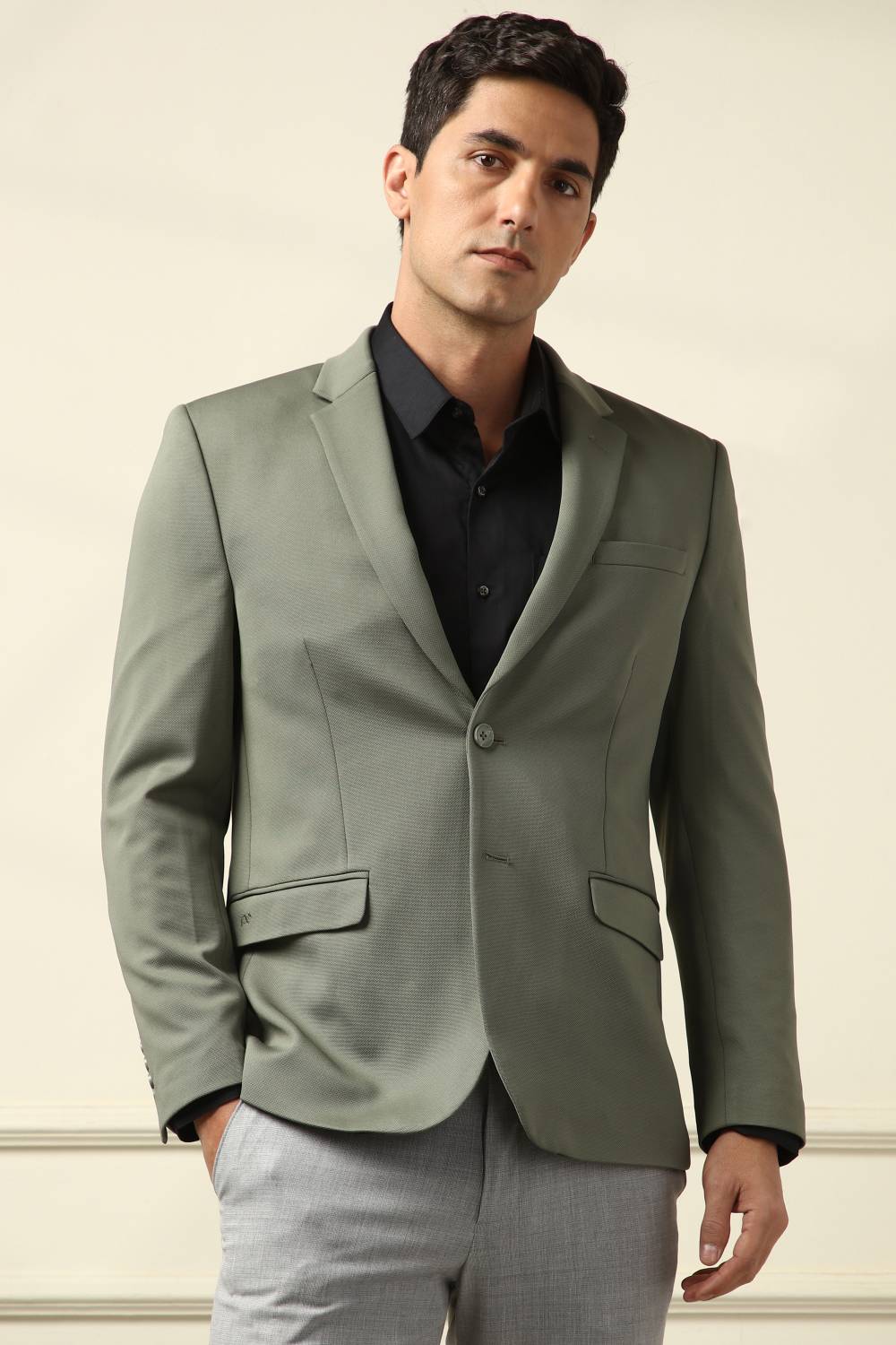 Peter England Solid Tuxedo Style Formal Men Blazer - Green - Image 1