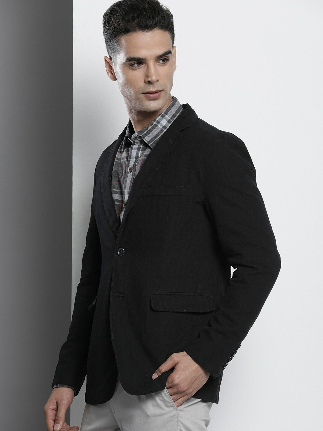 Image of The Indian Garage Co. Solid Single Breasted Casual Men Blazer