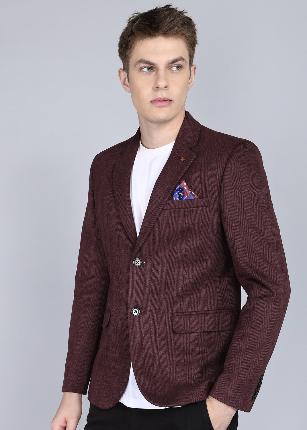 Image of KILLER Men Solid Double Breasted Casual Blazer (Maroon)