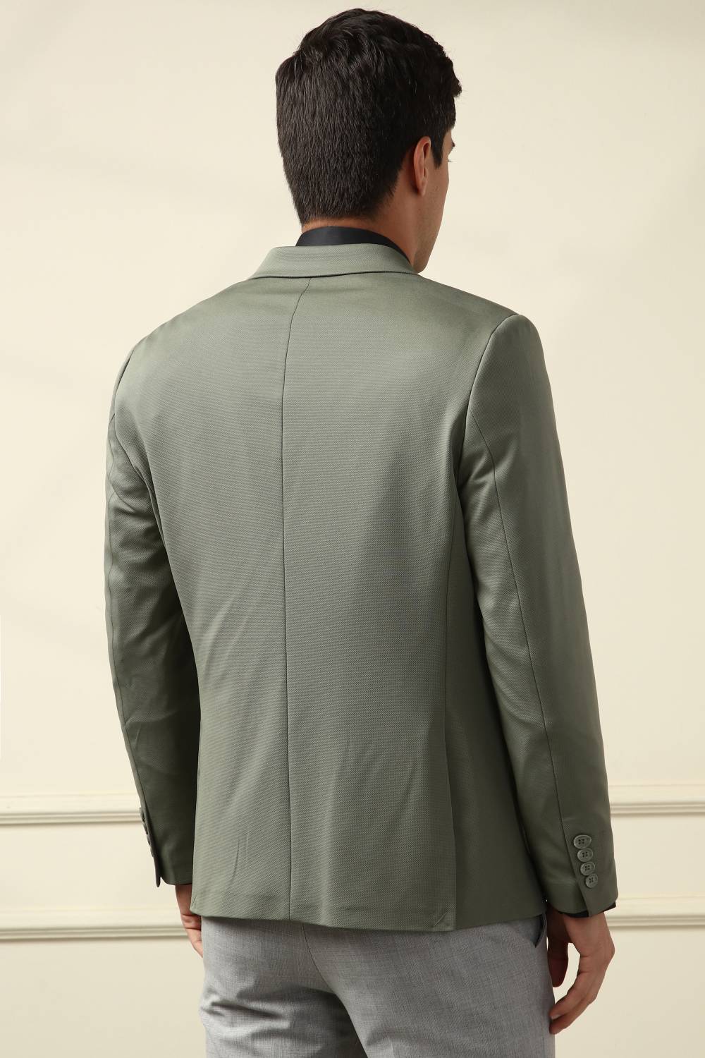 Peter England Solid Tuxedo Style Formal Men Blazer - Green - Image 3