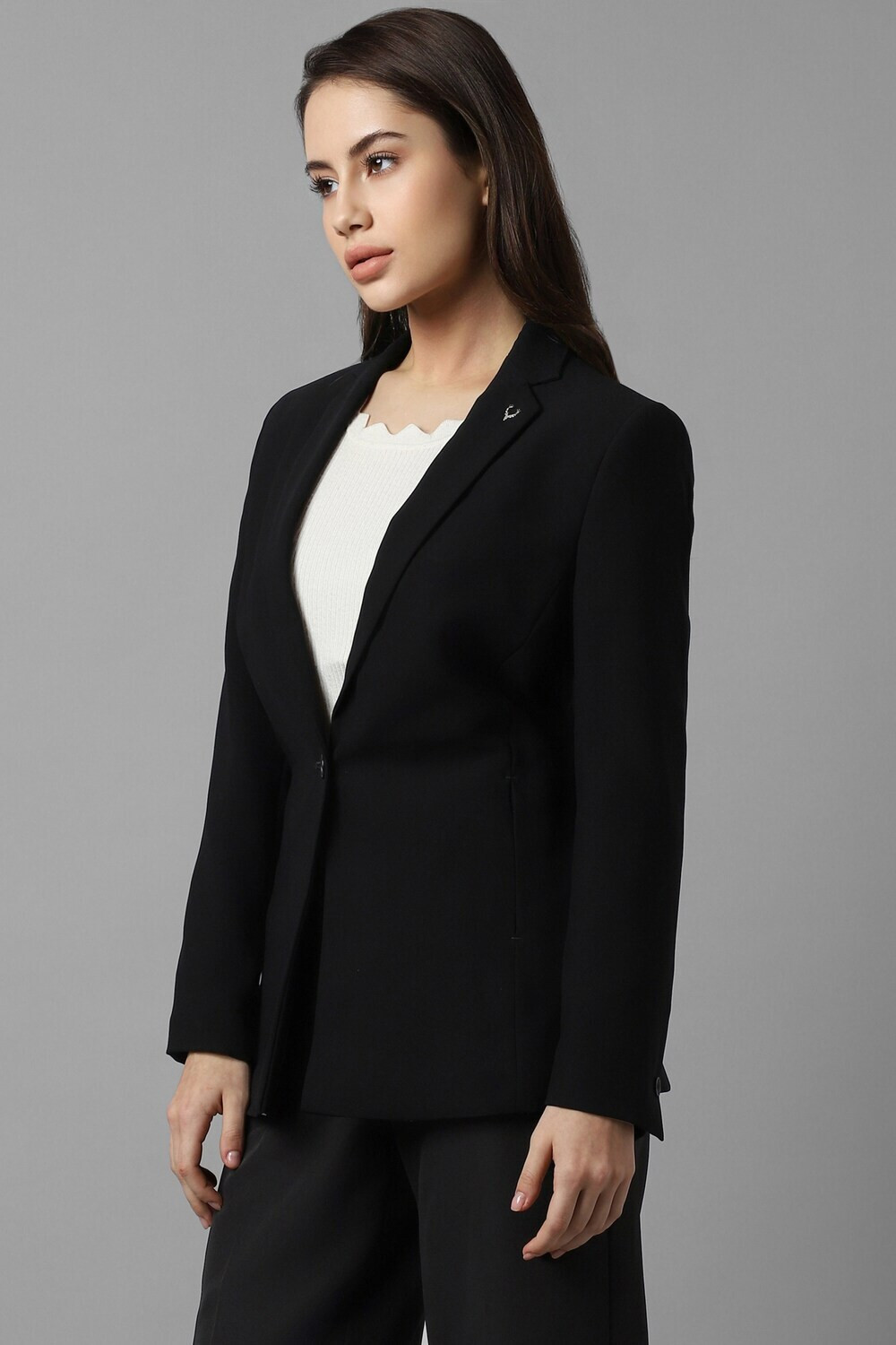 Image of Allen Solly Solid Single Breasted Formal Women Blazer