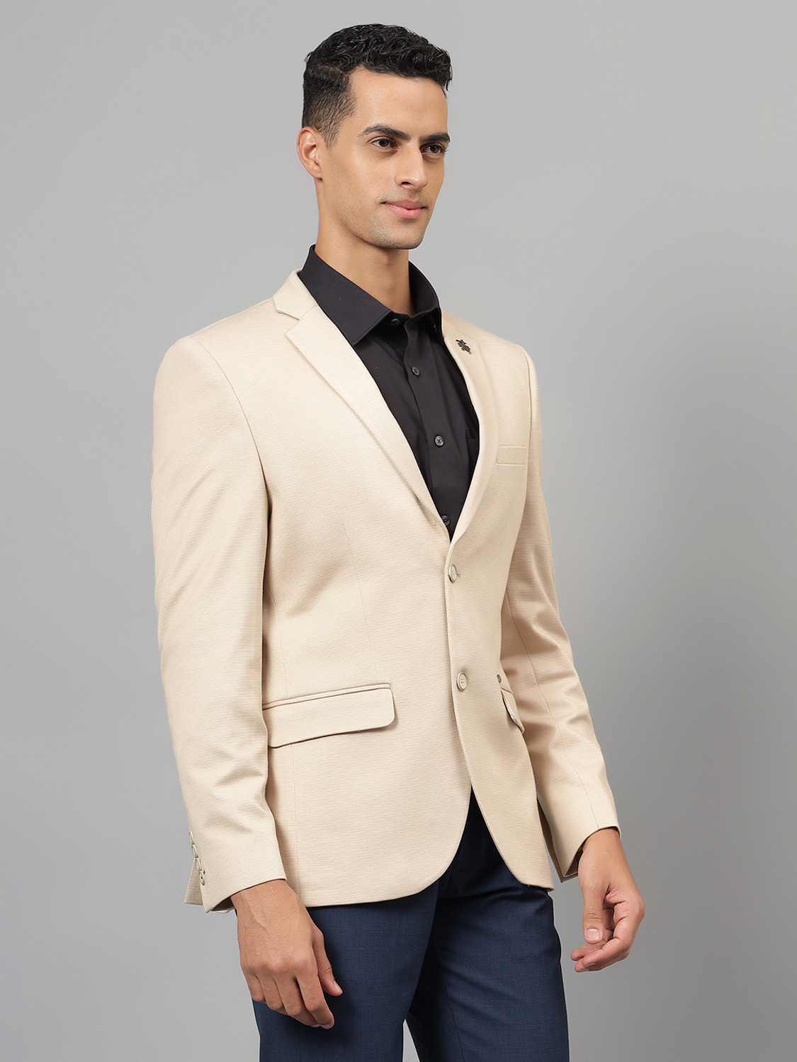 Image of CANTABIL Solid Single Breasted Casual Men Blazer