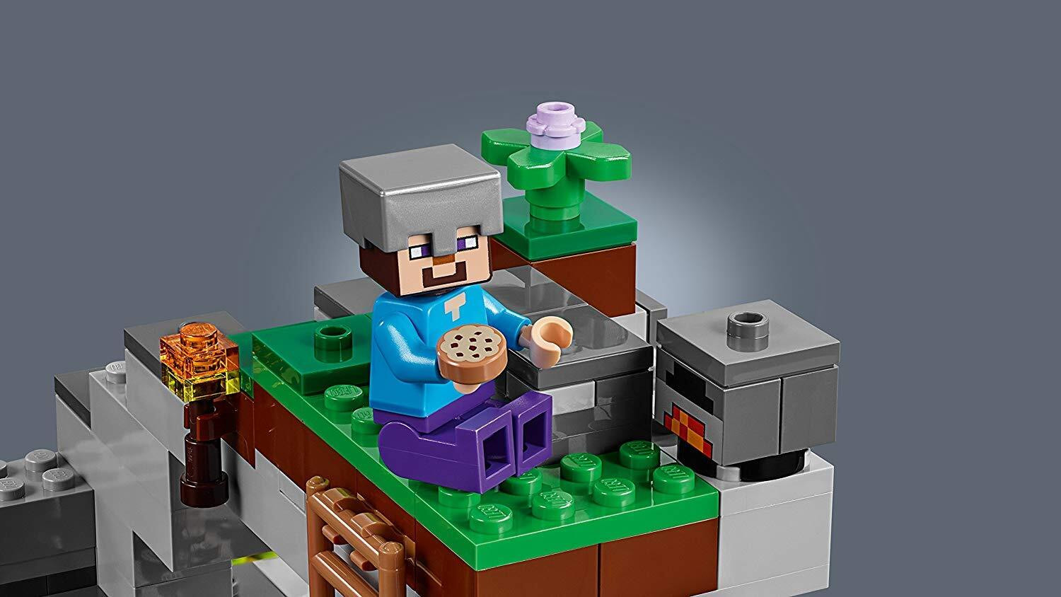 Image of TMA ENTERPRISES Minecraft Building Blocks Zombie Cave Set
