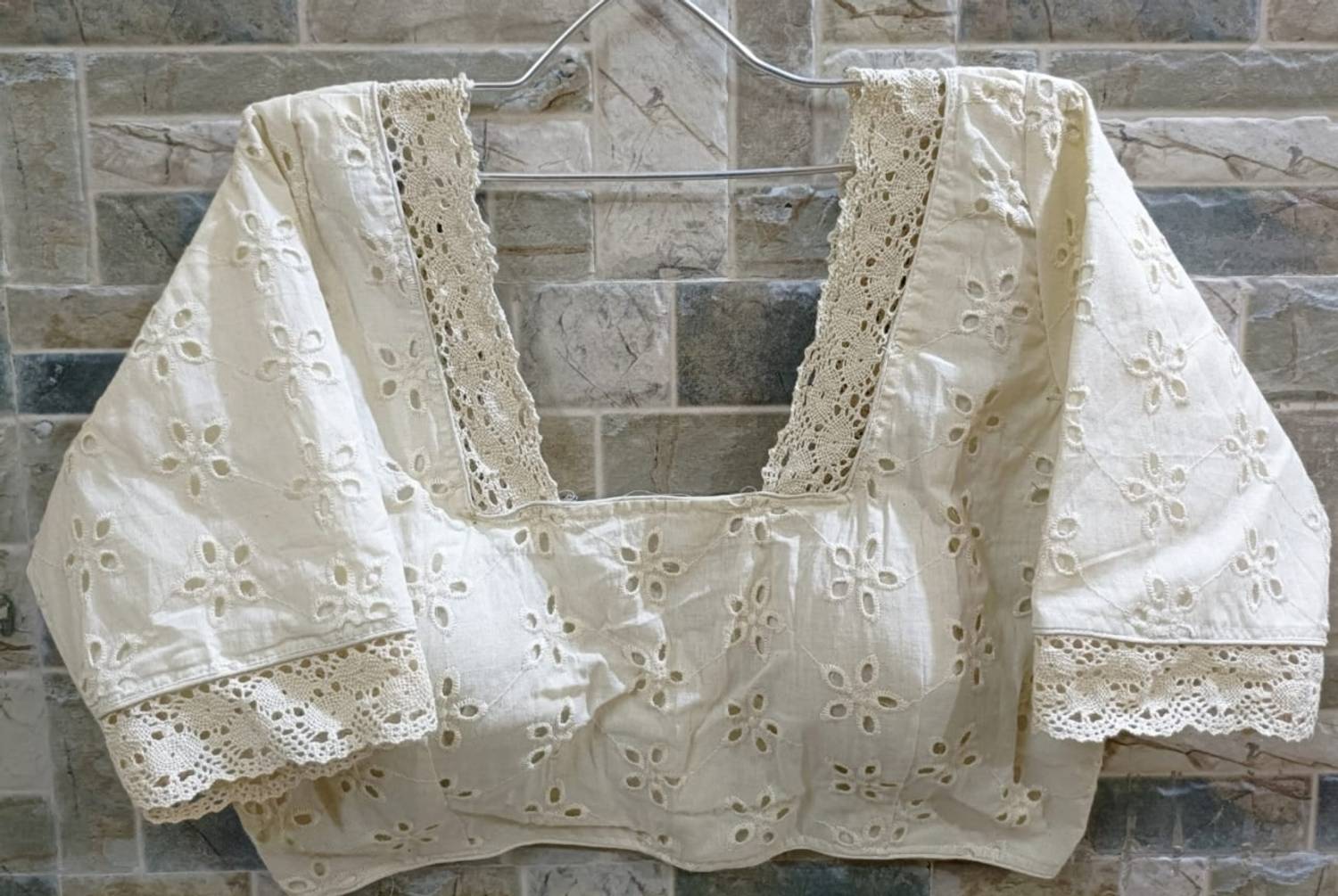 Boutiqueasima Square Neck Women Blouse