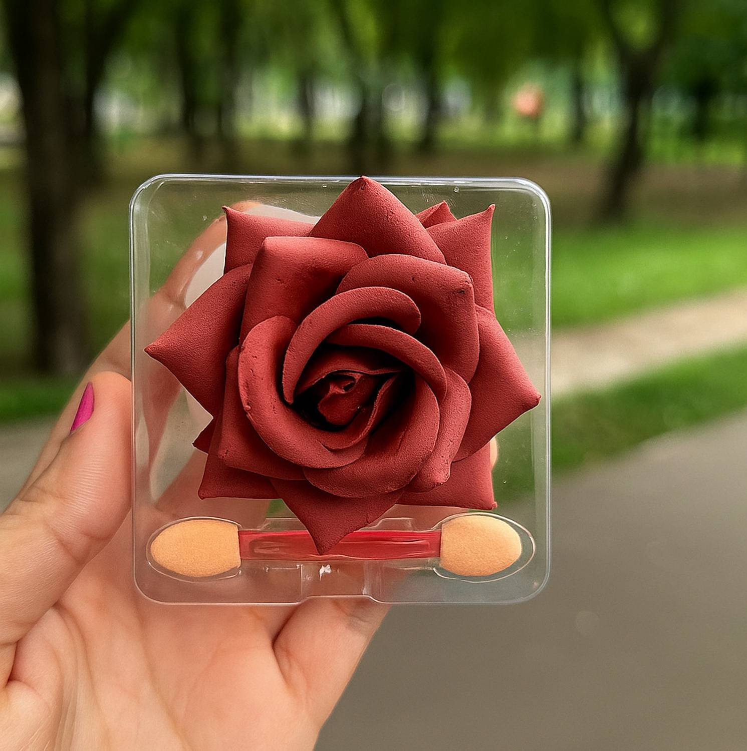 Bajajbeautyshop Korean Rose Shaped Velvet Finish Makeup Powder with Applicator