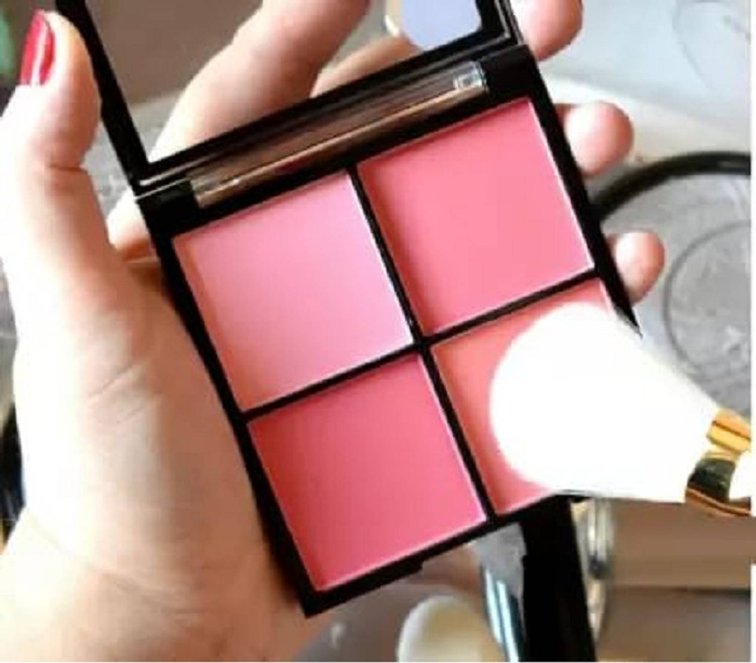 SHENYCOLORS THE BEST MAKEUP PERFCETIONG 4 IN 1 BLUSHER PALLETE
