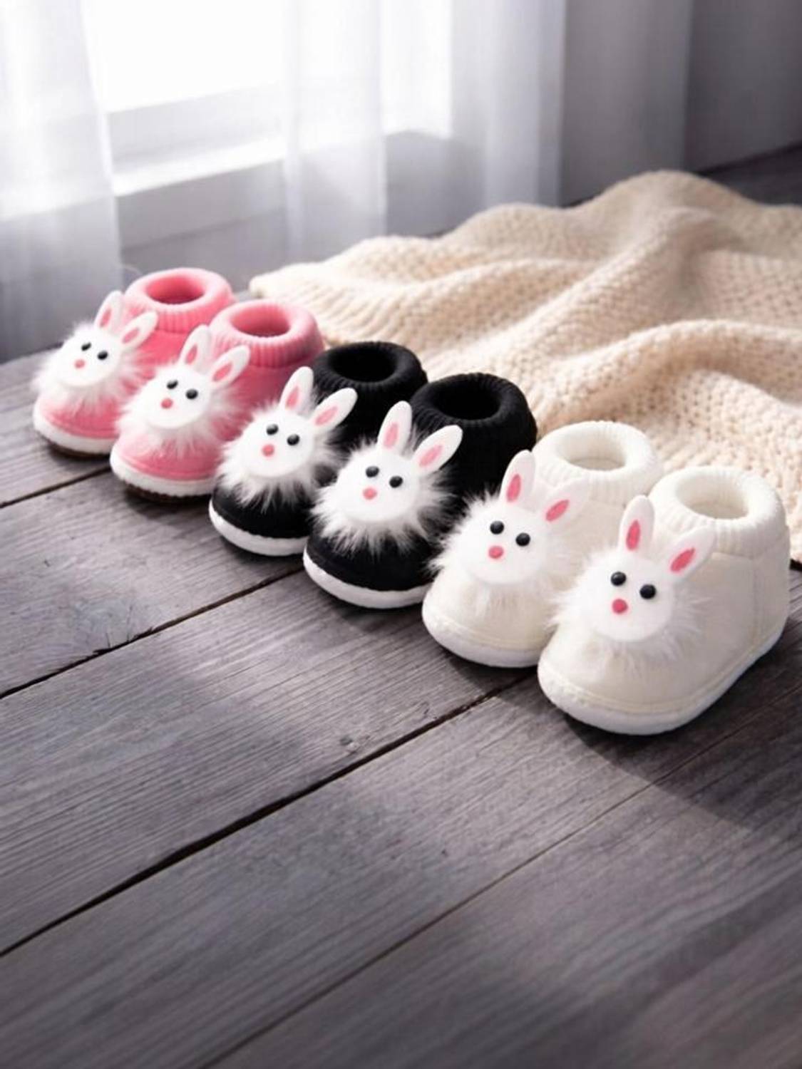 Aplix Creations Baby Booties/Baby Mittens/Elegent Baby Sandals/Newborn Baby Shoes for Boys&Girls Booties