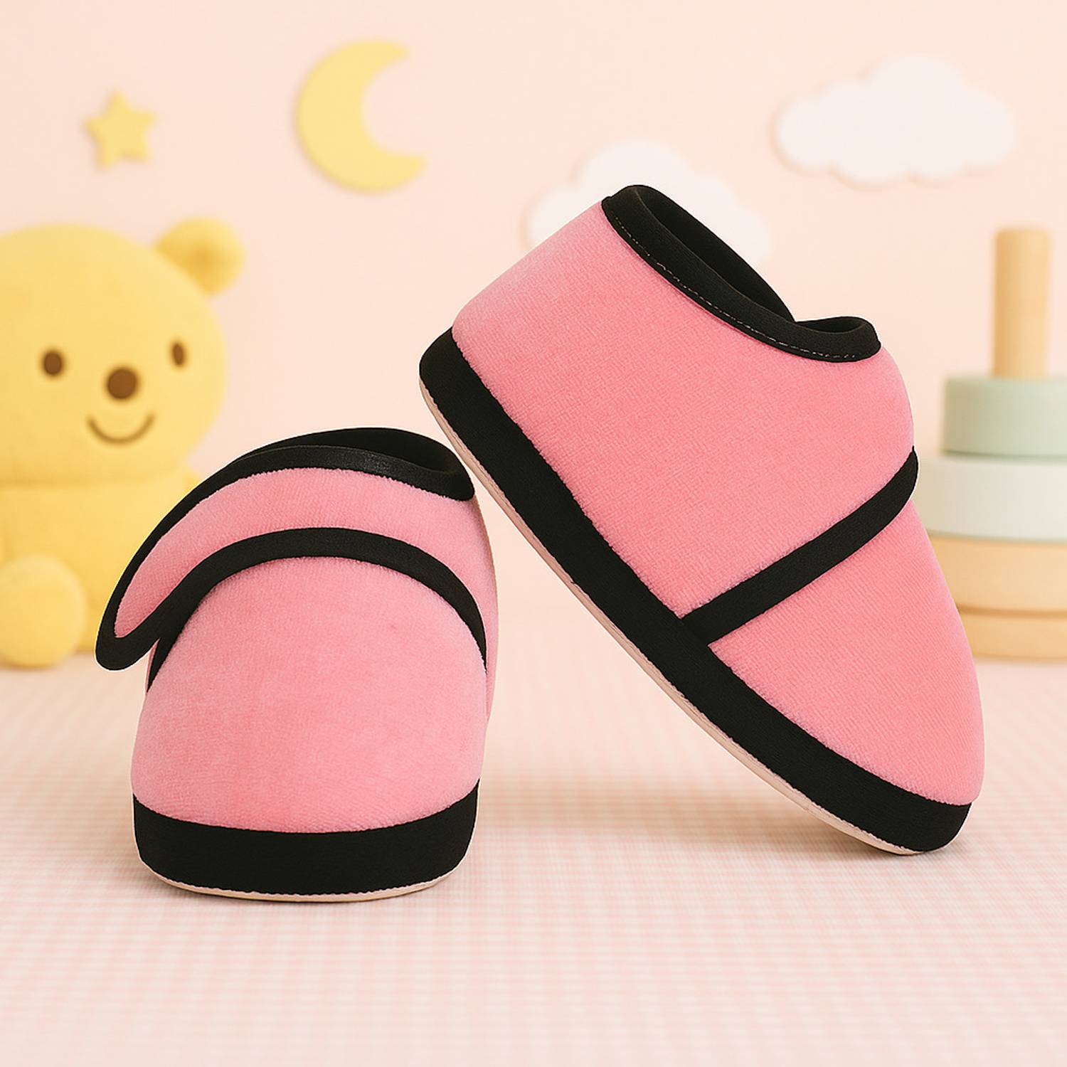 Billion 0 To 9 Months Baby Boys & Baby Girls Cute Soft Velvet Cotton Pre-Walker Booties