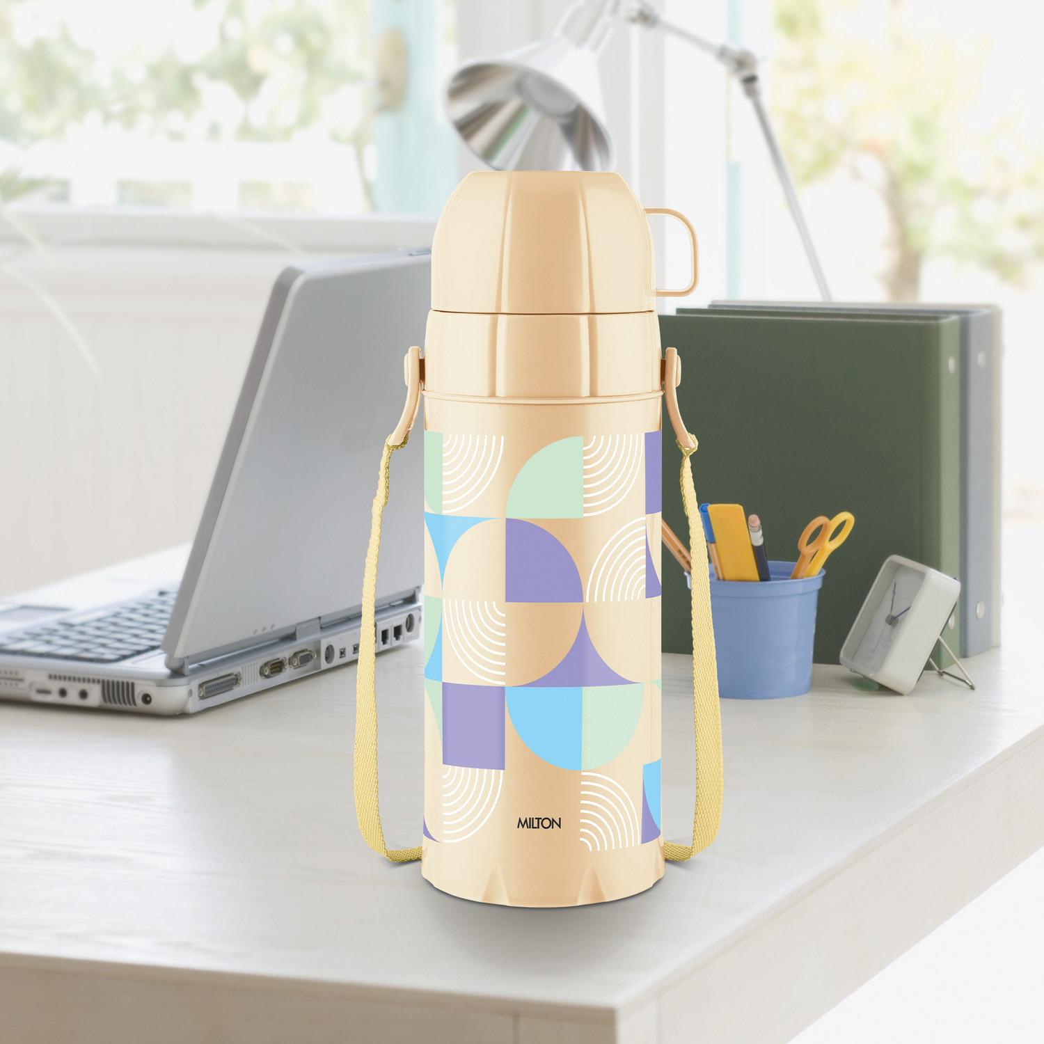 Image of MILTON Eiffel 1000 Vacuum Insulated Thermos Flask, 910 Ml, 24 Hours Hot & Cold Beige 910 ml Plastic Flask