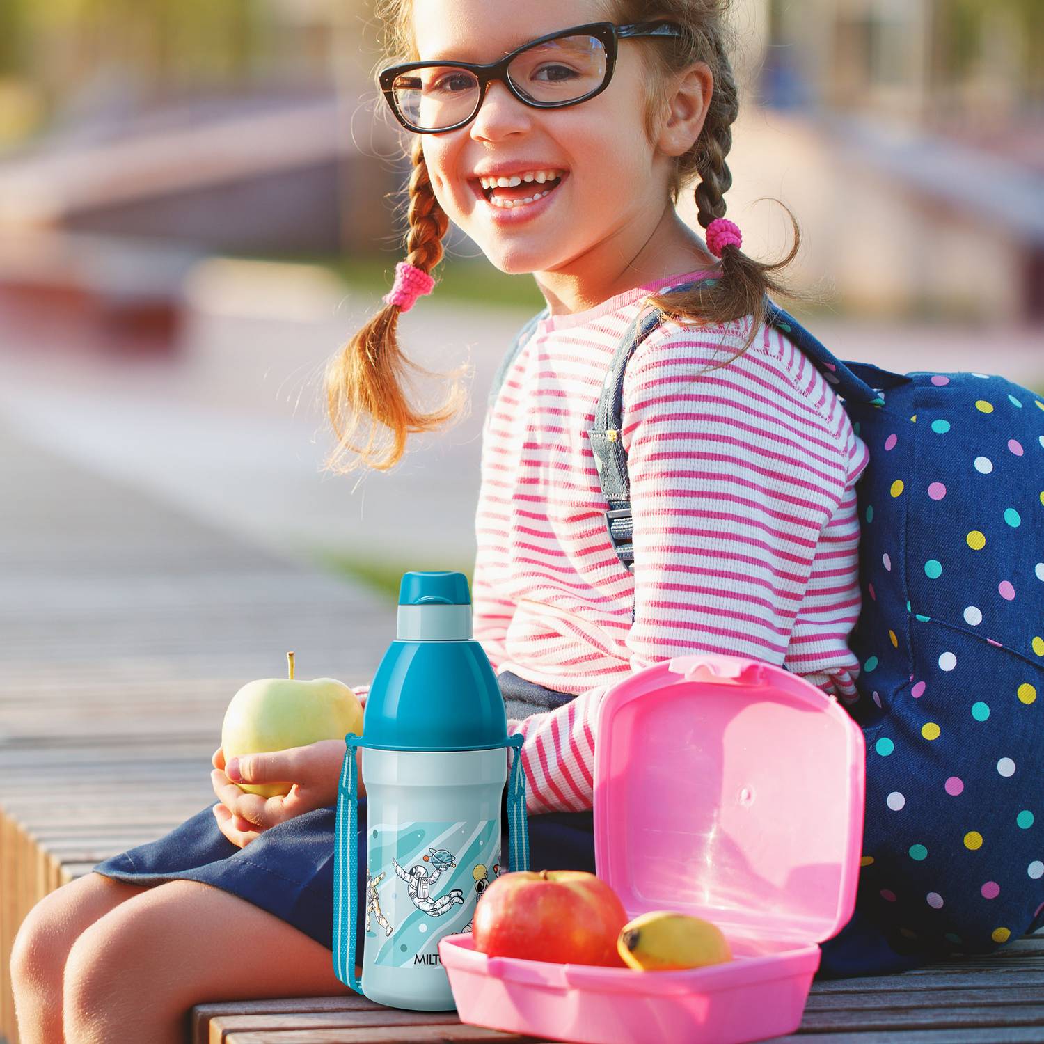 MILTON Kool Joy 600 Plastic Insulated Bottle Sipper Lid with Straw