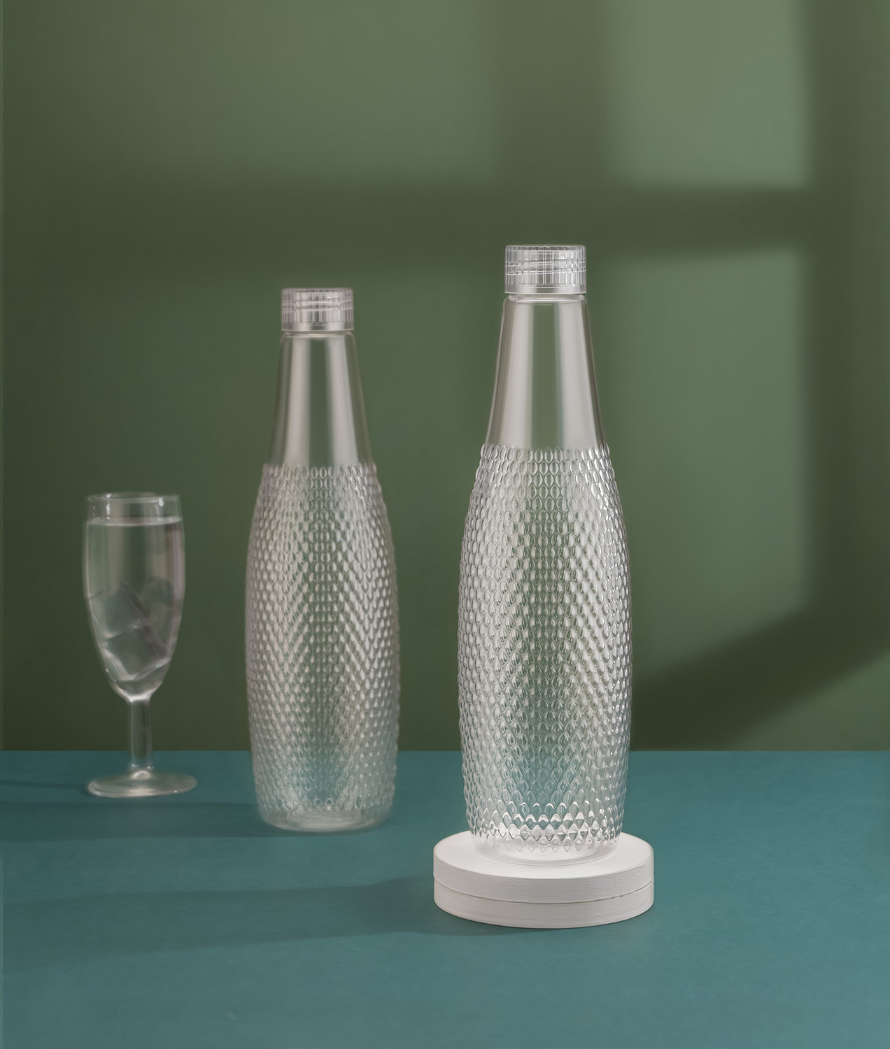 Image of NORVIUM Premium Water Bottles For Fridge Home Office Gym School 1000 ml Plastic Bottle