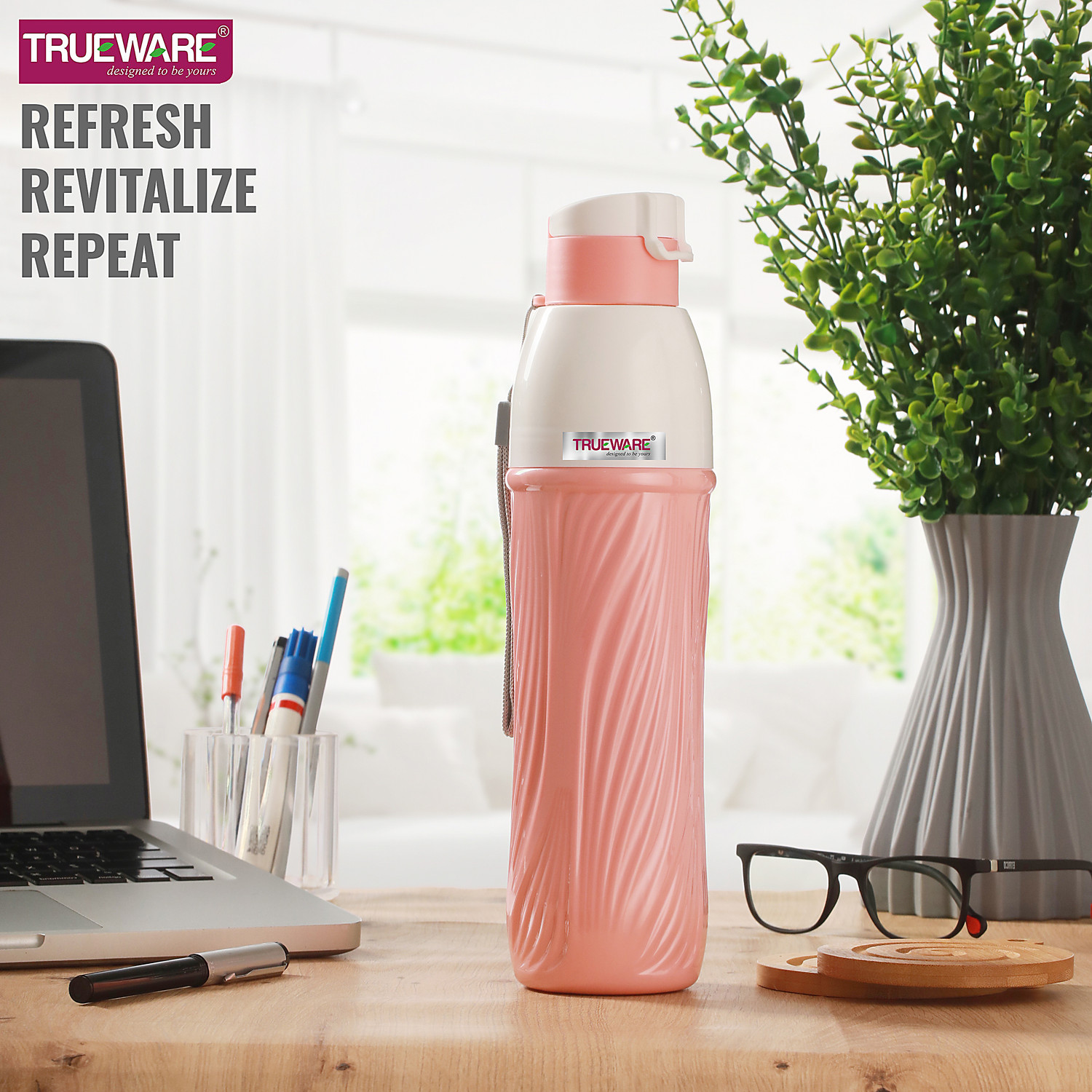 Image of Trueware Aqua Pure PU Insulated Plastic School, Office, Travel, Sports Water 600 ml Plastic Bottle