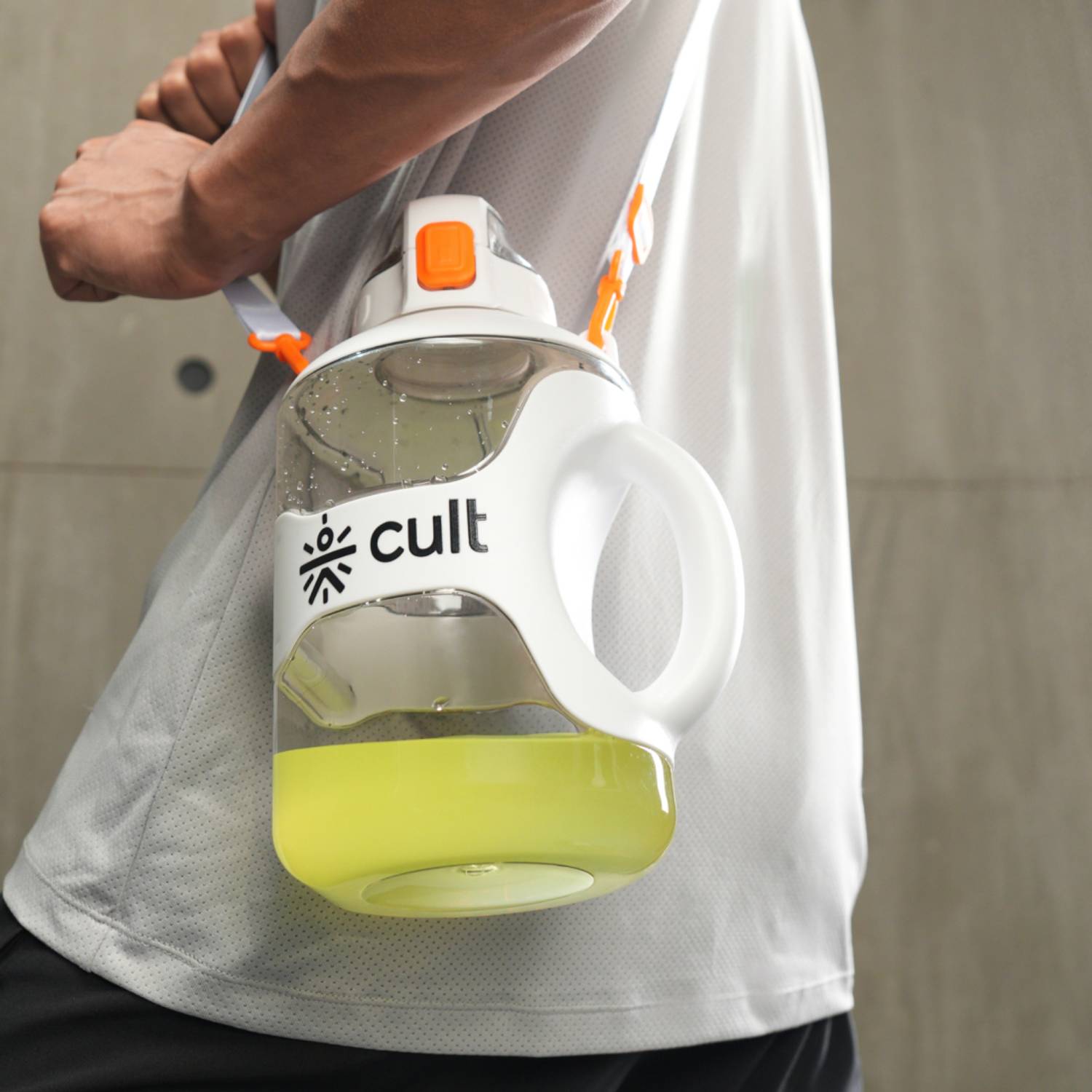 Cult Gallon Bottle 2200 ml Pack of 1 - Image 1