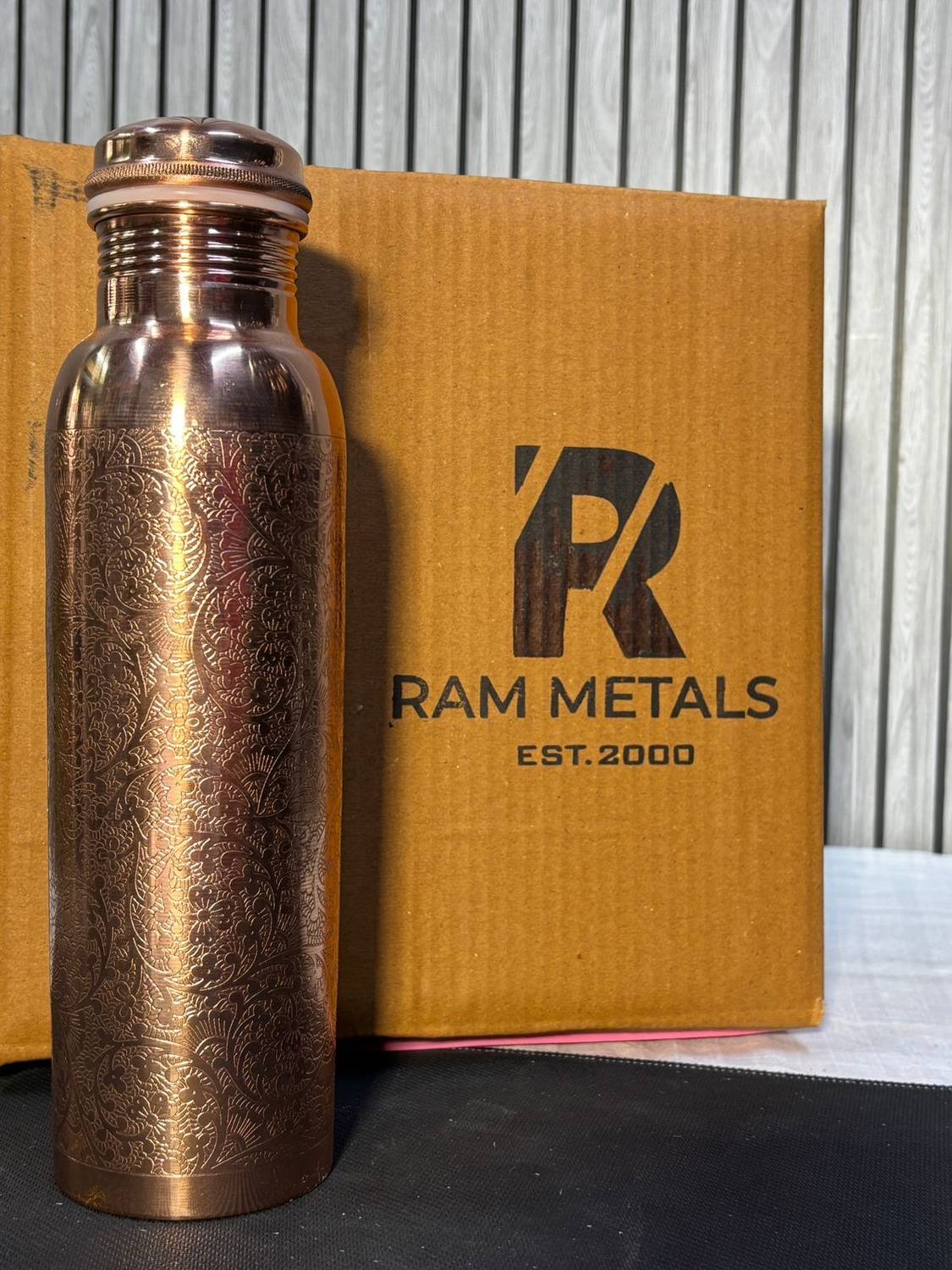 MSRamMetals Premium Pure Copper Water Bottle 950ml Antique Etched