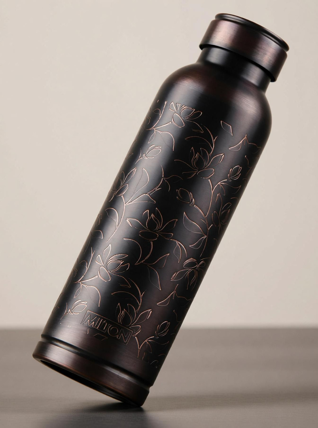 Image of MILTON Copper Swasth Water Bottle, 940 ml, Black 900 ml Copper Bottle