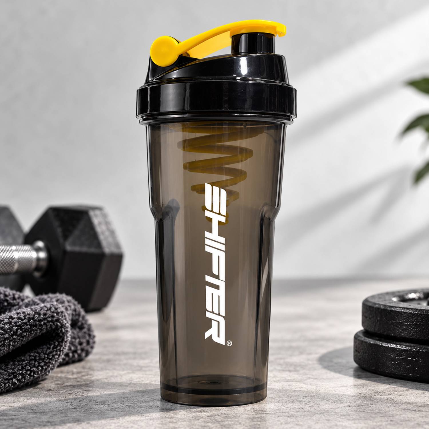 SHIFTER Gym Shaker Bottle 750 ml - Image 1