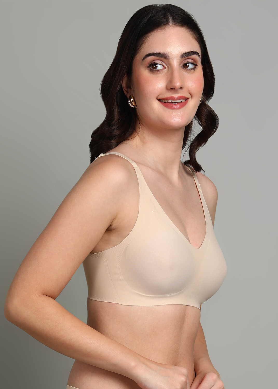 Image of Dressberry Dressberry Invisi-Fit Seamless Bonded No-Show Lightly Padded Bra Women Everyday Lightly Padded Bra