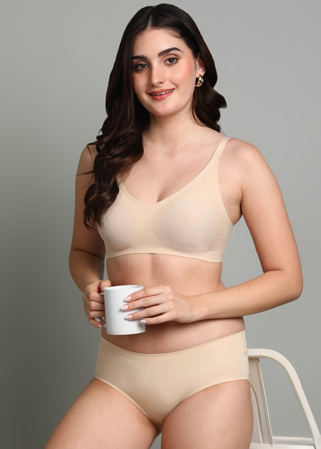Image of Dressberry Dressberry Invisi-Fit Seamless Bonded No-Show Lightly Padded Bra Women Everyday Lightly Padded Bra