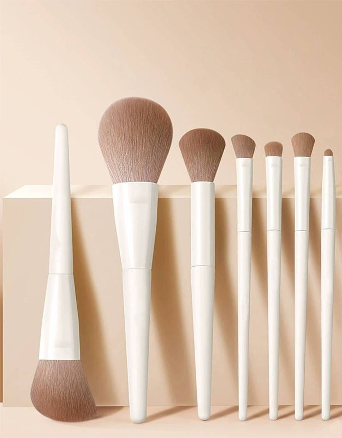 SREEMANTR Professional Makeup Brush Set Synthetic Face Eye Foundation